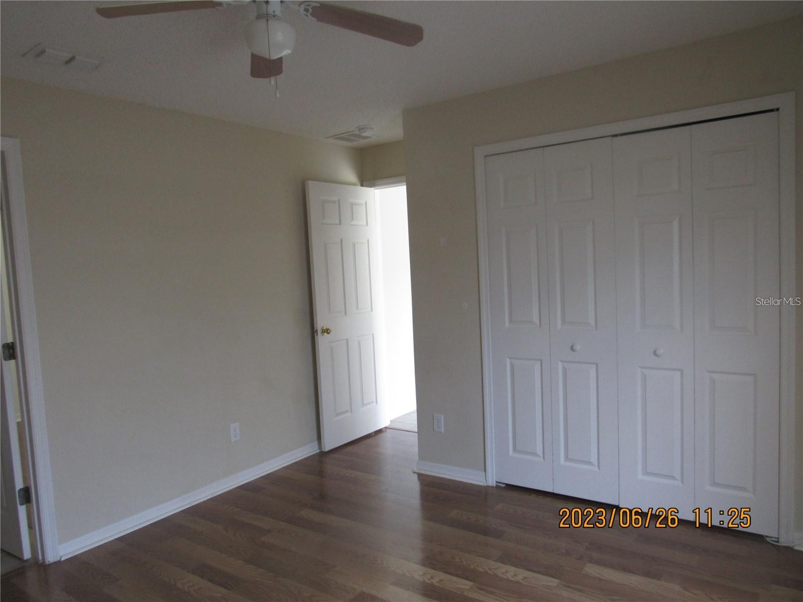 Image 16 of 21 For 1018 Bluegrass Drive