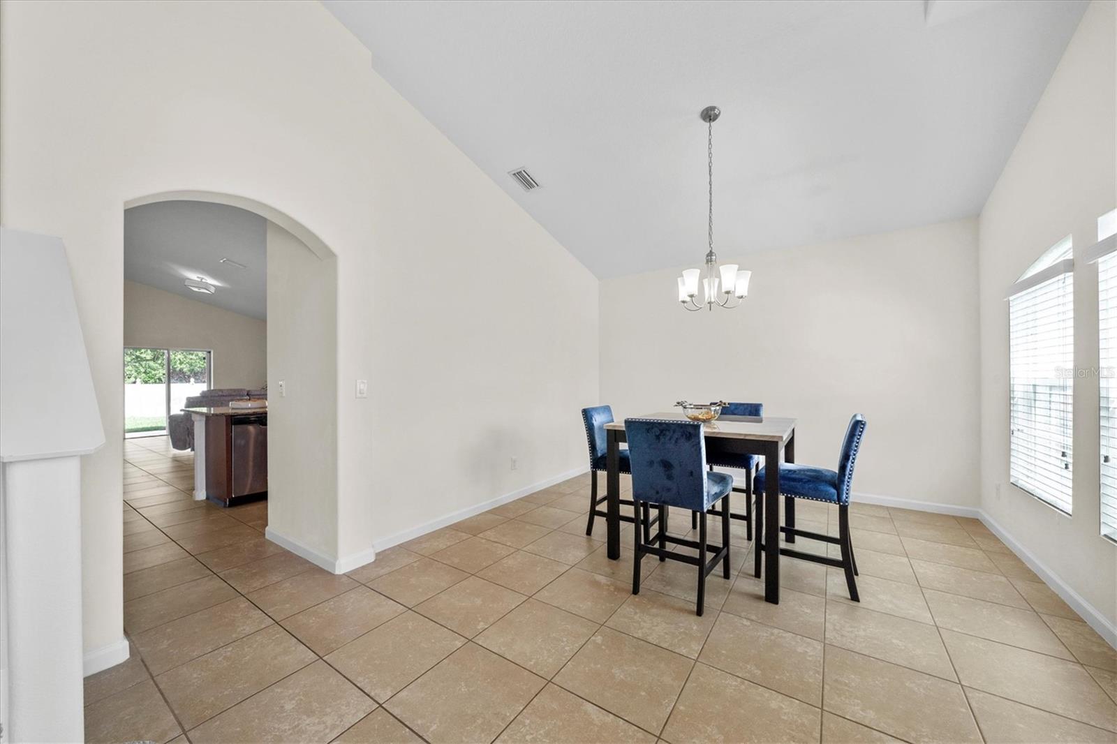 Image 10 of 31 For 8071 Westfield Circle