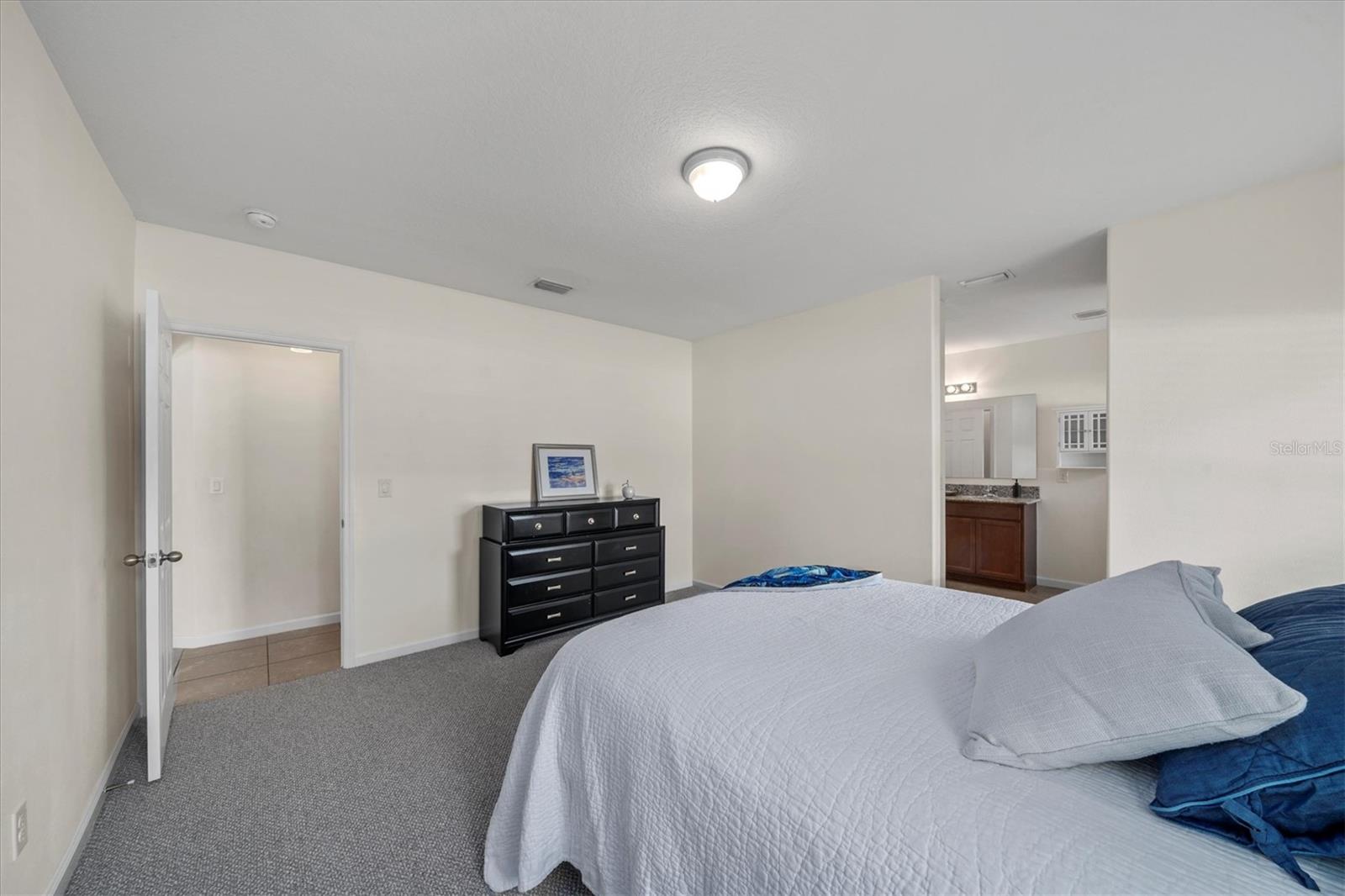 Image 19 of 31 For 8071 Westfield Circle