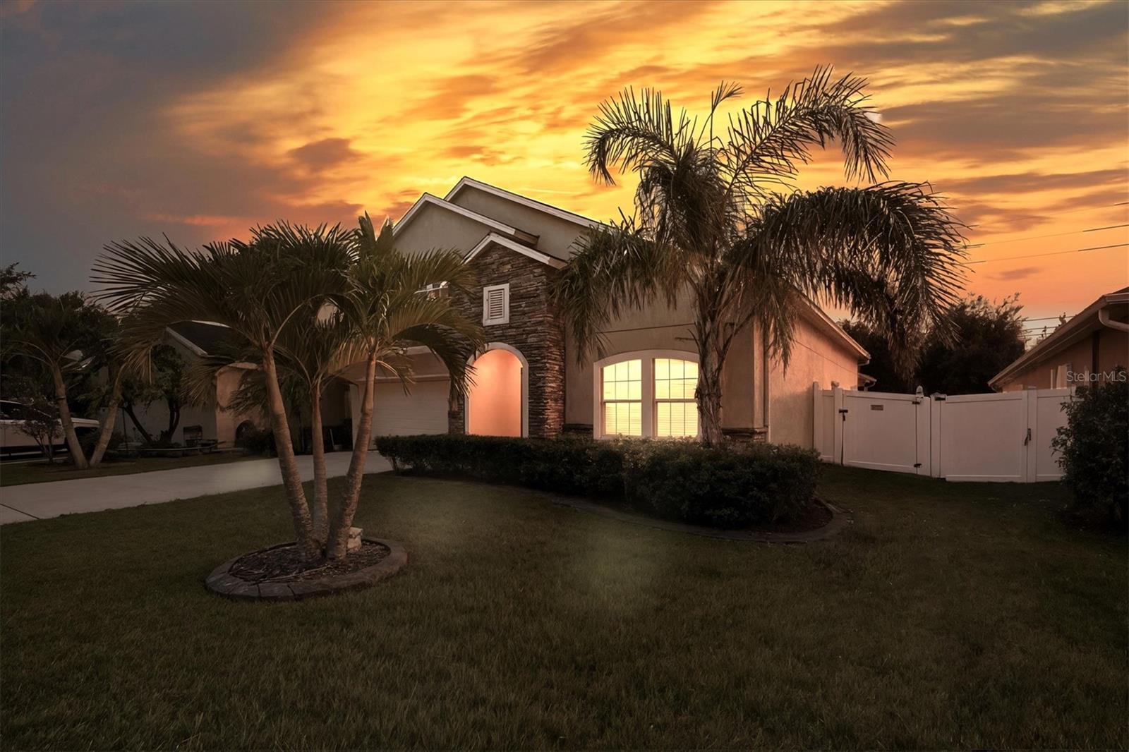 Image 2 of 31 For 8071 Westfield Circle