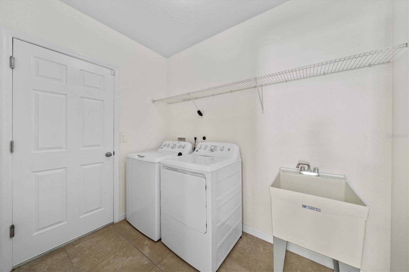 Image 22 of 31 For 8071 Westfield Circle
