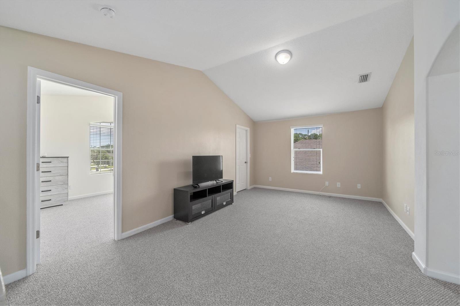 Image 26 of 31 For 8071 Westfield Circle