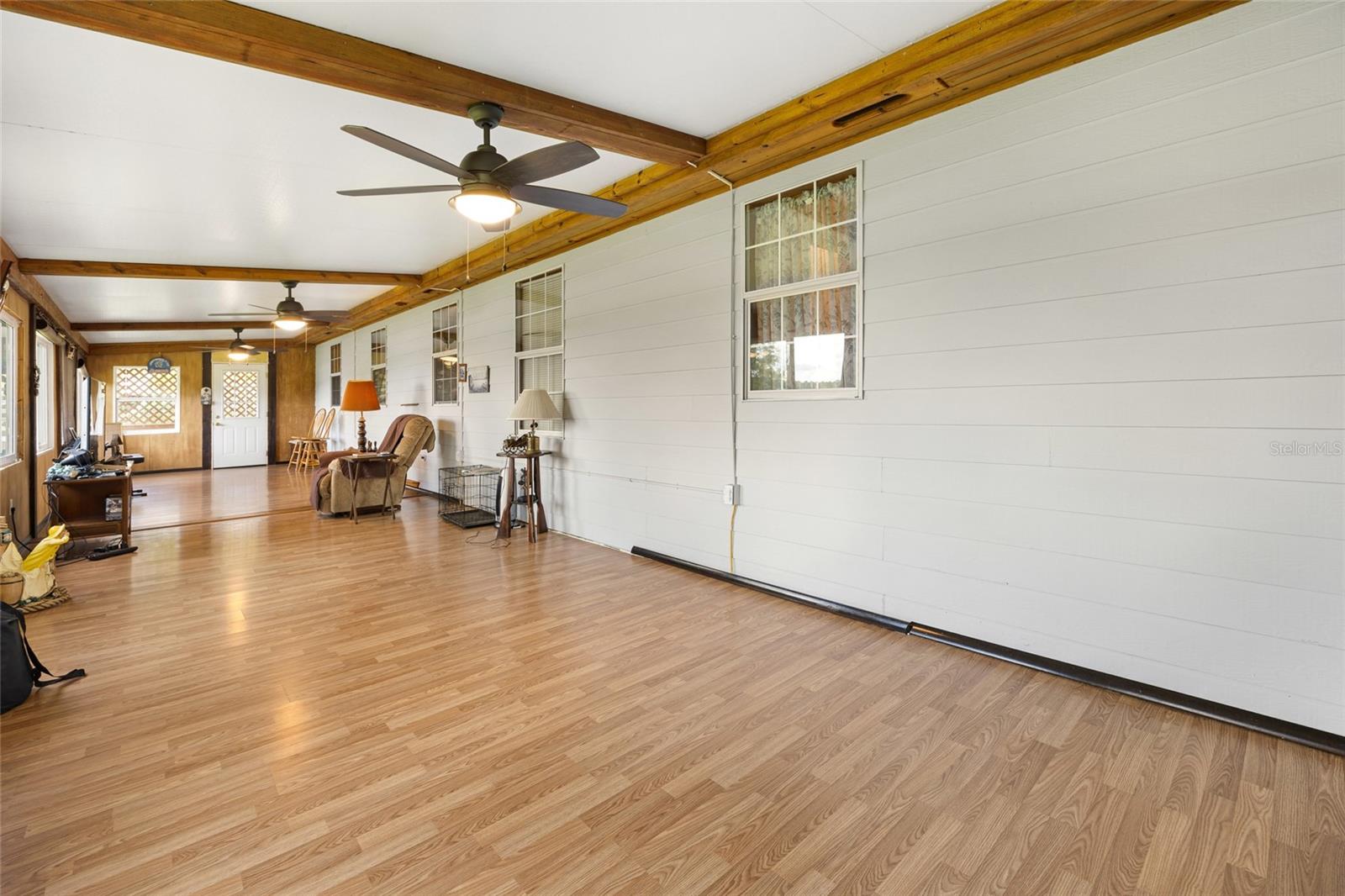 Listing photo id 20 for 7701 170th Avenue Road