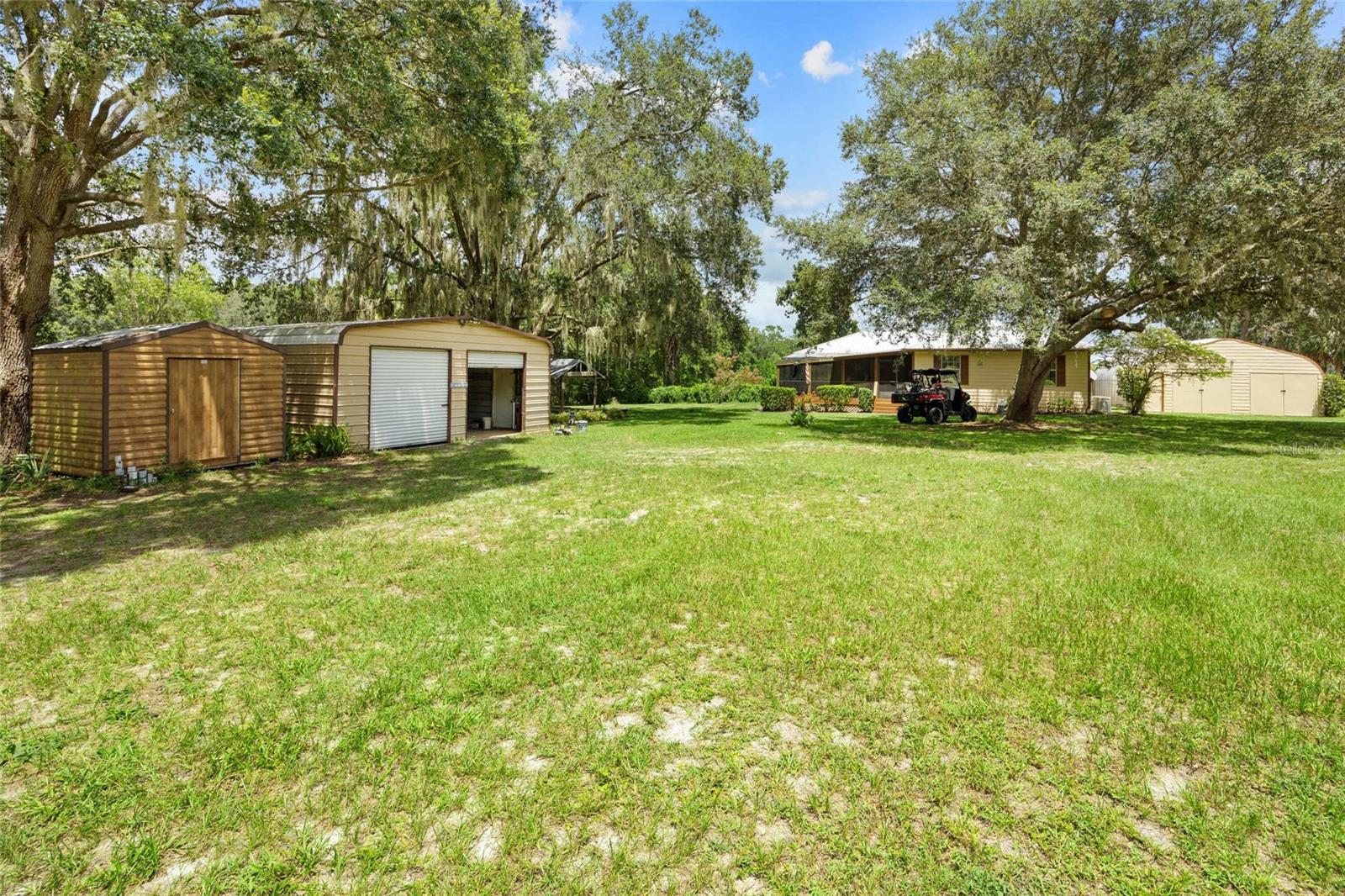 Listing photo id 22 for 7701 170th Avenue Road