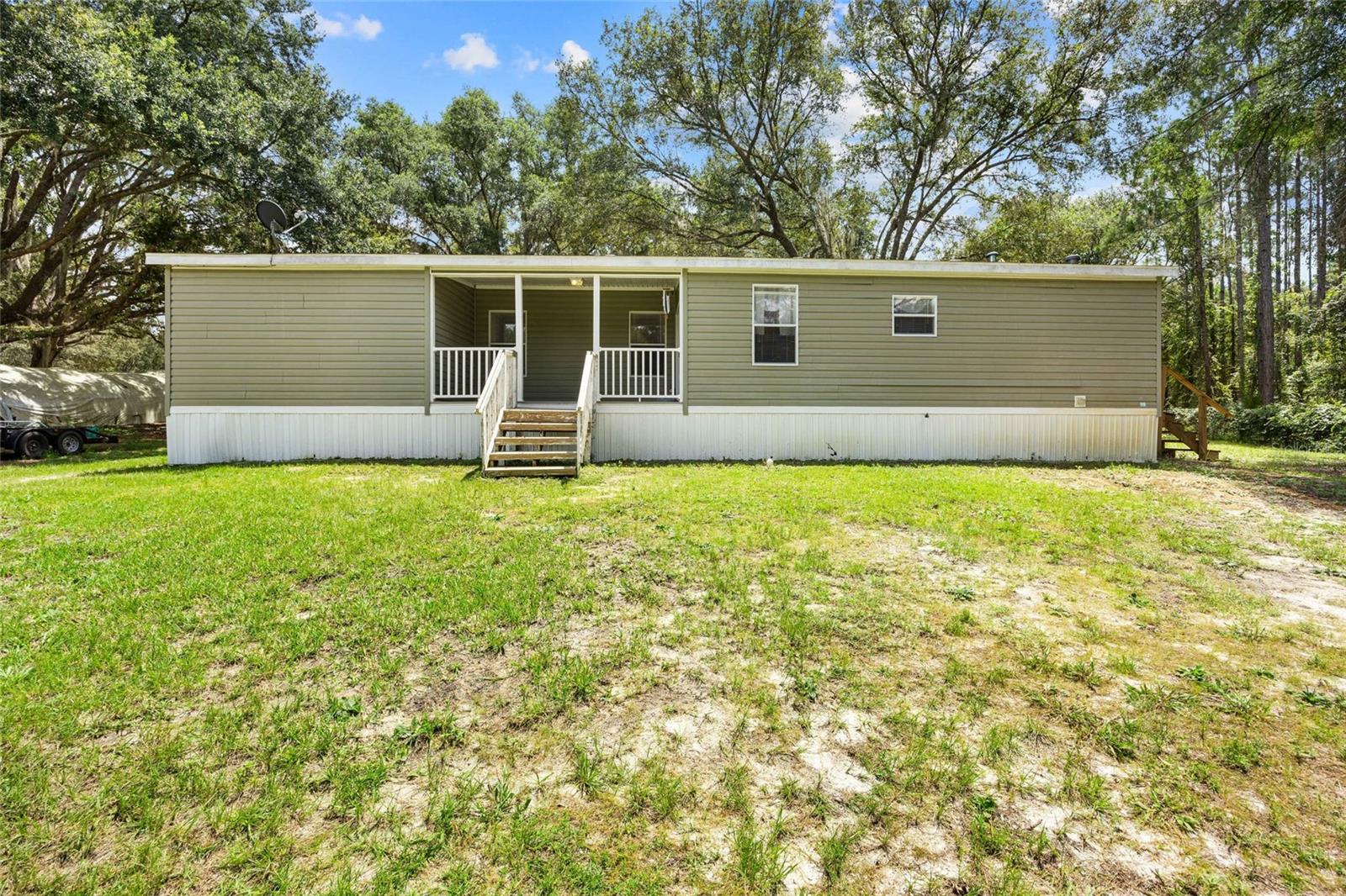 Listing photo id 26 for 7701 170th Avenue Road