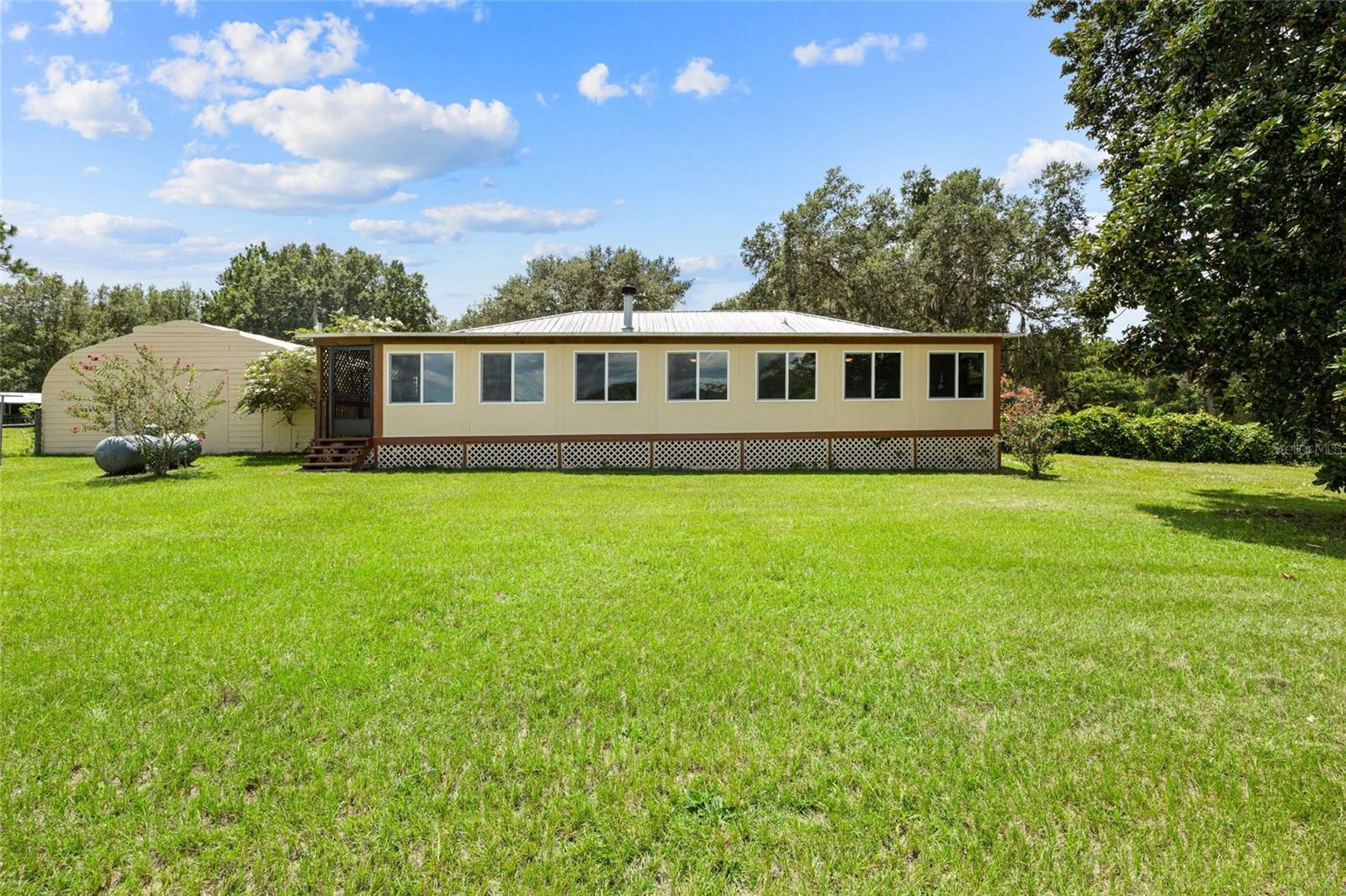 Listing photo id 1 for 7701 170th Avenue Road