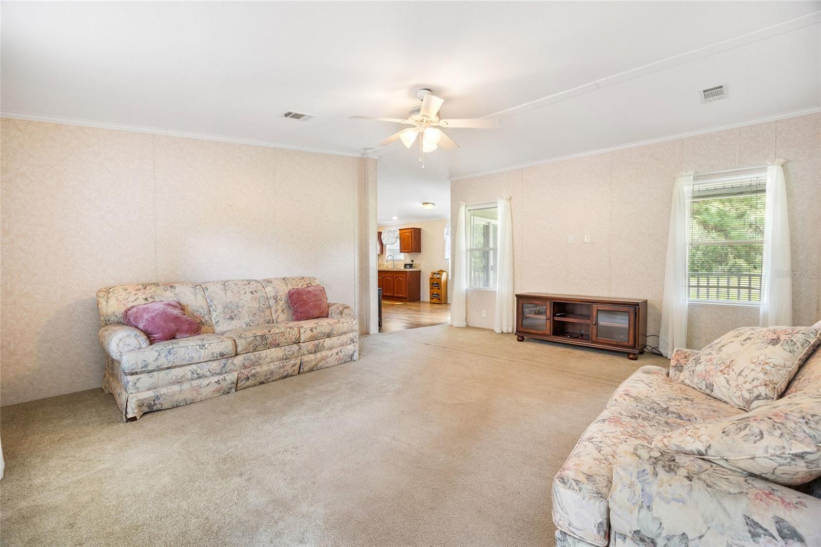 Listing photo id 29 for 7701 170th Avenue Road