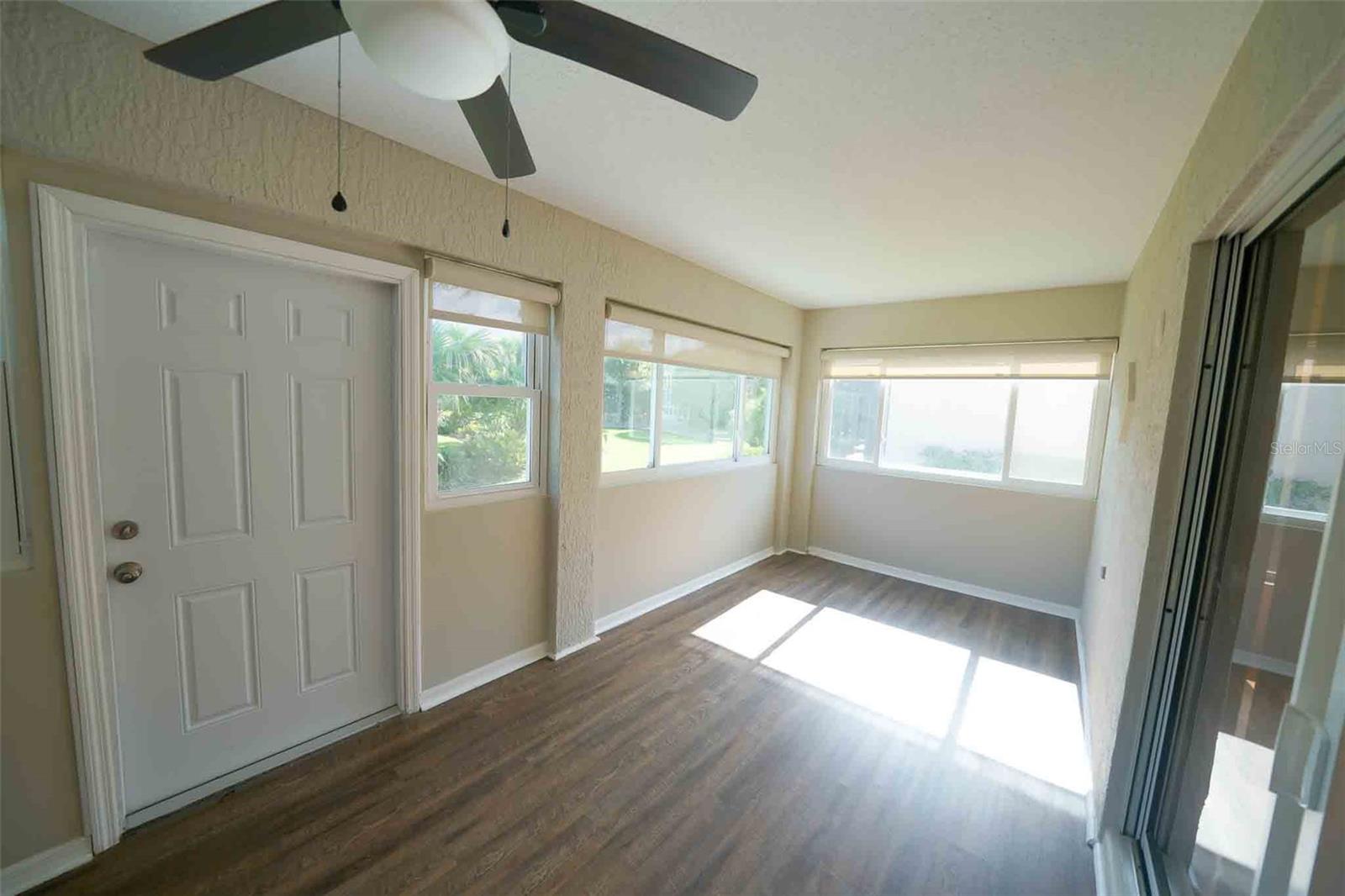 Image 17 of 45 For 7233 Se 171st Pond Ln
