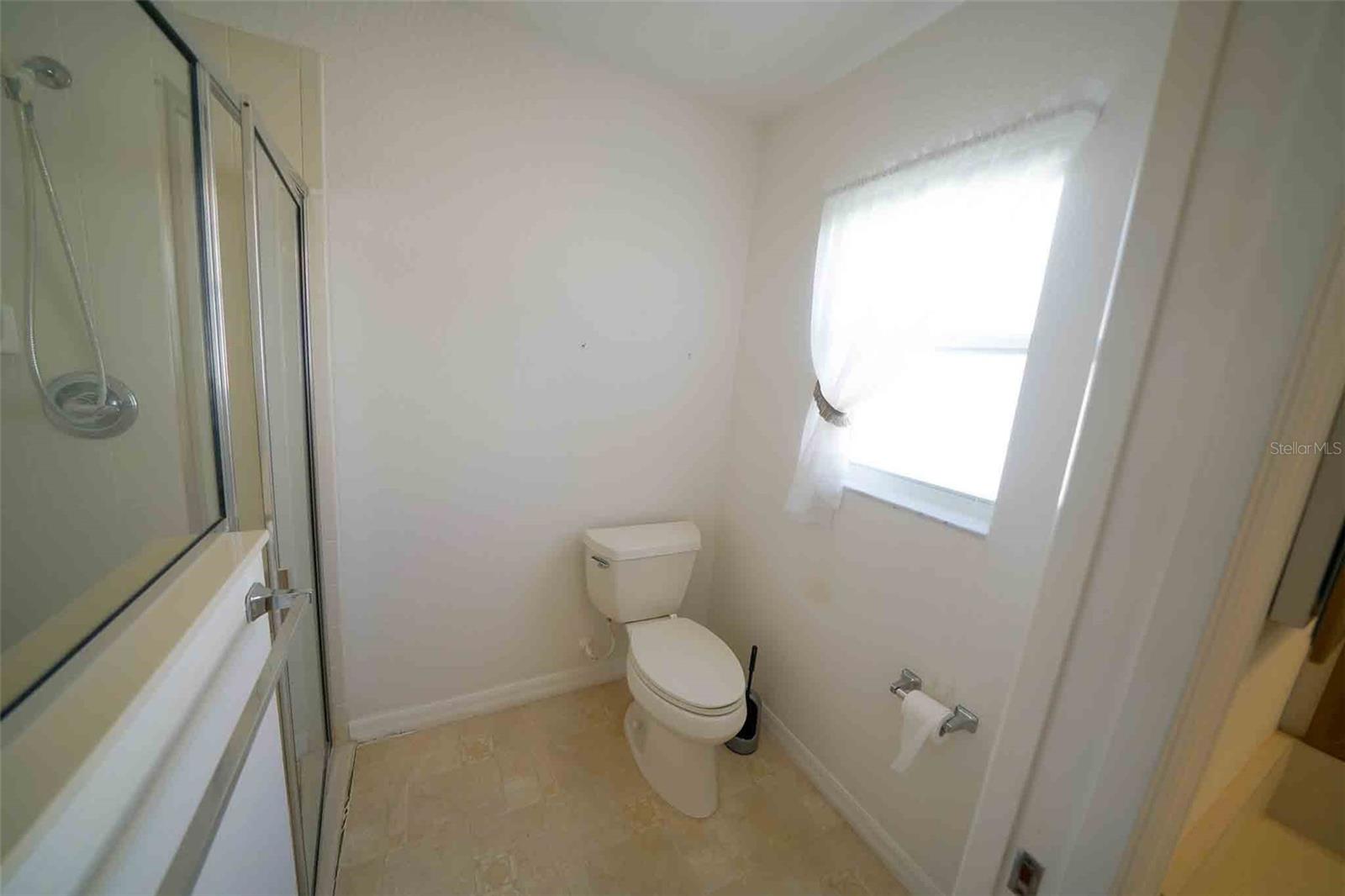 Image 32 of 45 For 7233 Se 171st Pond Ln