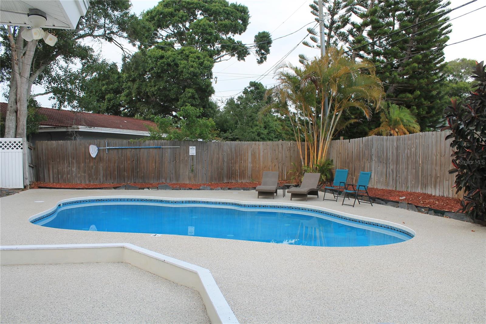 Image 21 of 31 For 863 Bay Breeze Terrace