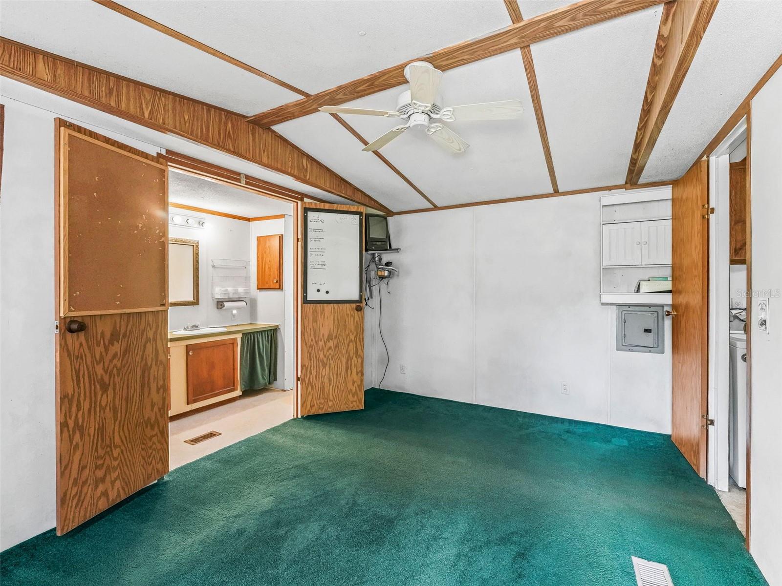 Image 17 of 32 For 11765 47th Drive