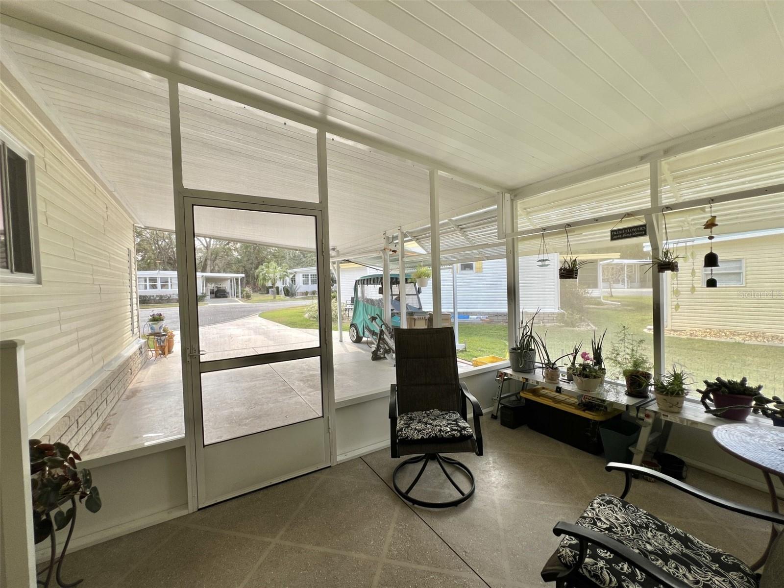 Image 11 of 62 For 122 Tamarisk Way