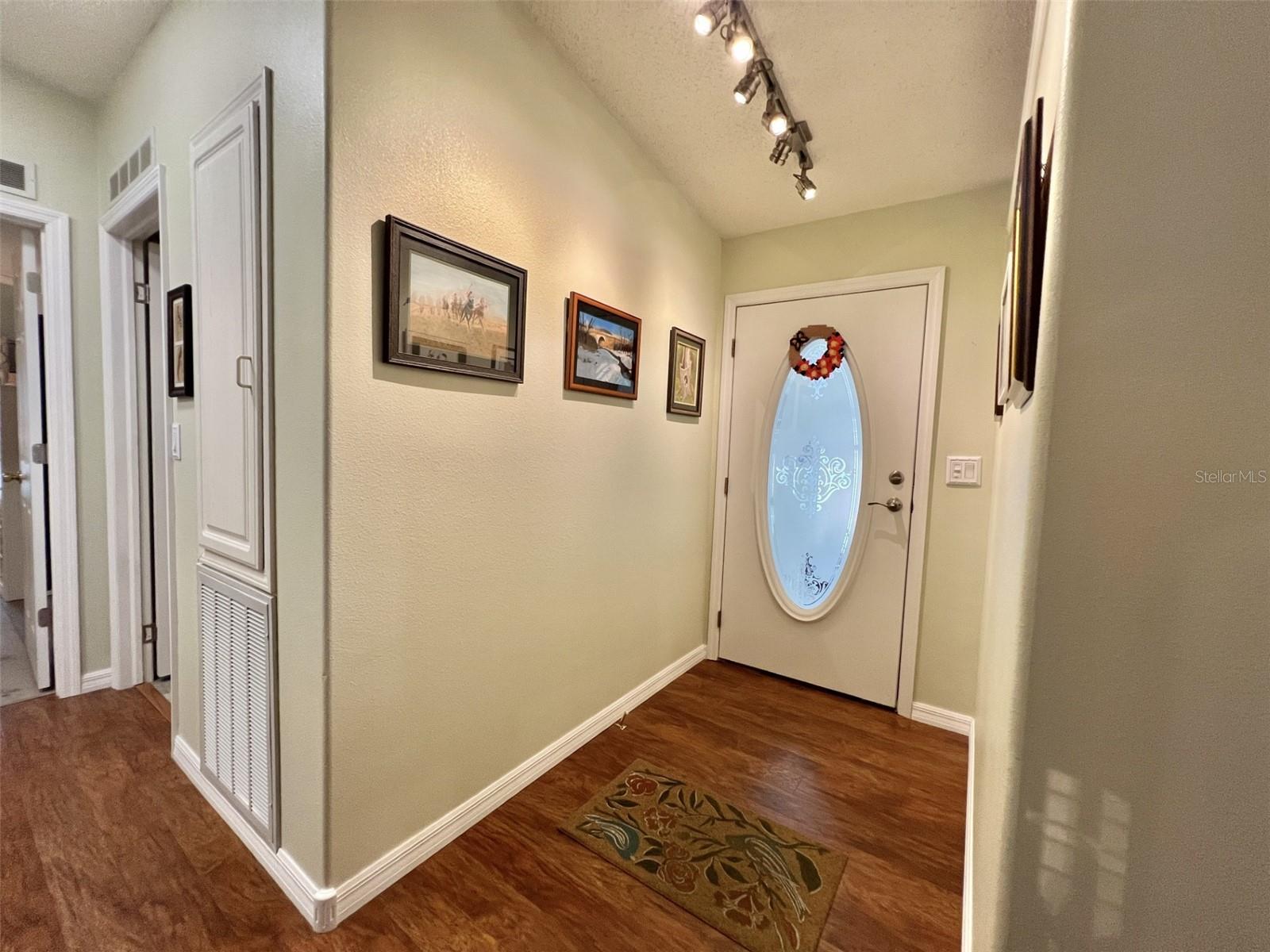 Image 12 of 62 For 122 Tamarisk Way