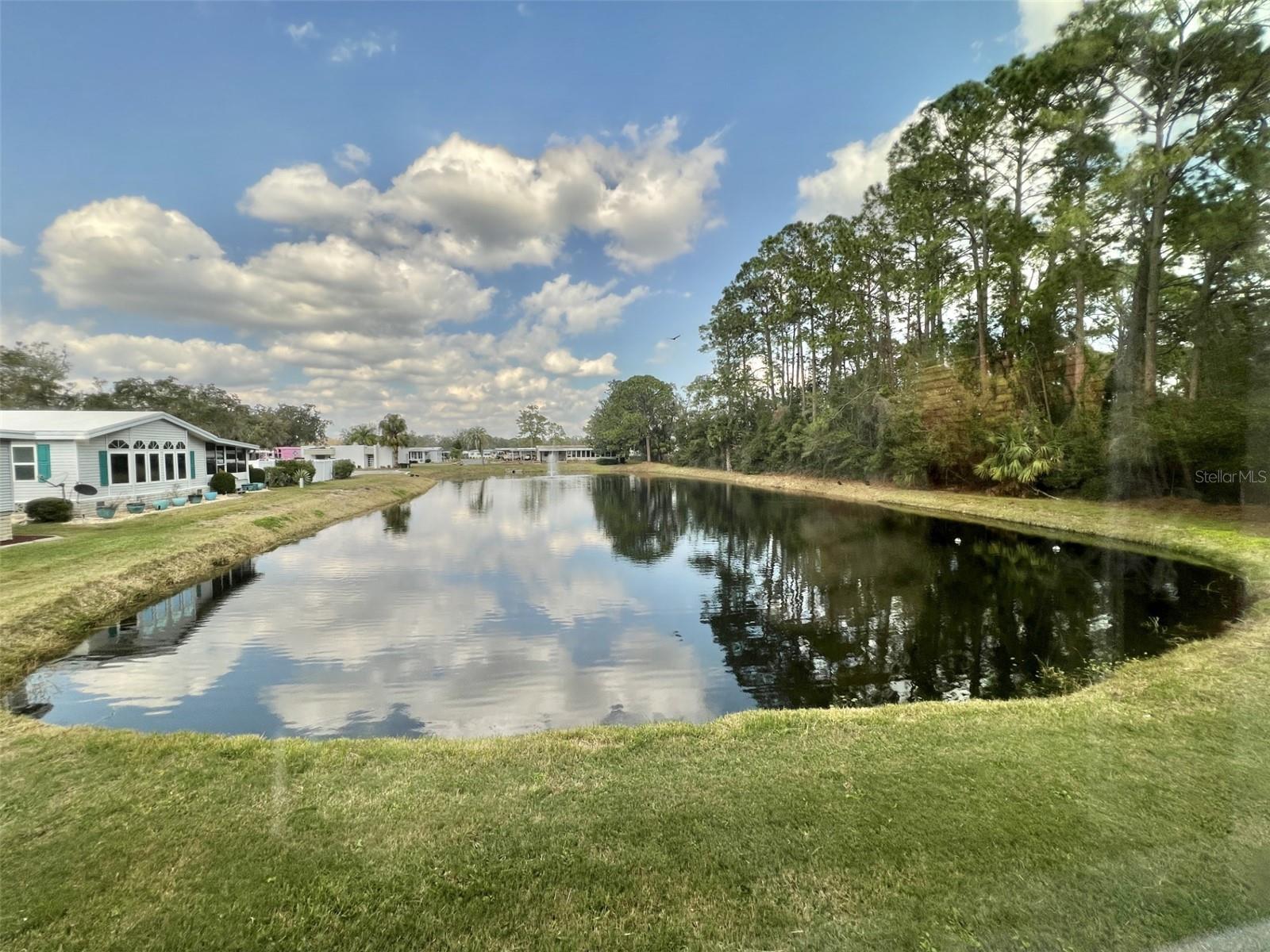 Image 30 of 62 For 122 Tamarisk Way