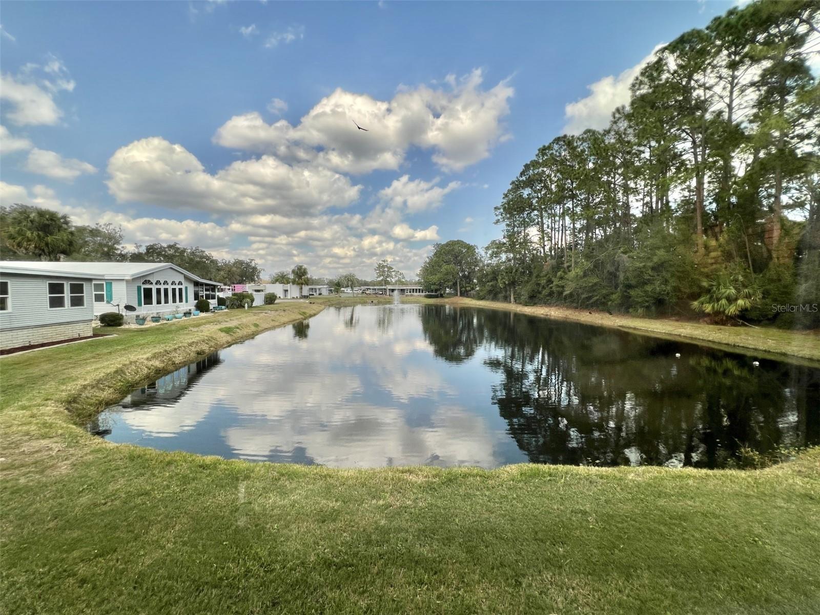 Image 32 of 62 For 122 Tamarisk Way