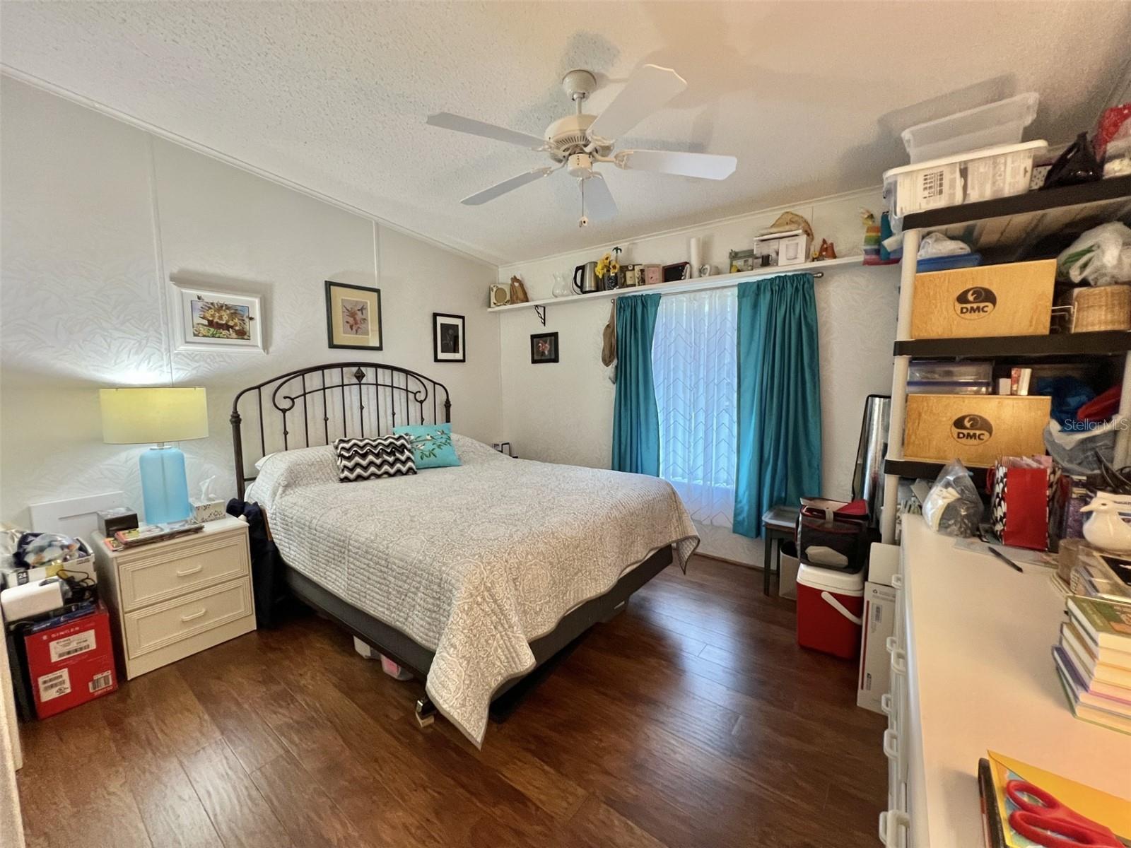 Image 34 of 62 For 122 Tamarisk Way