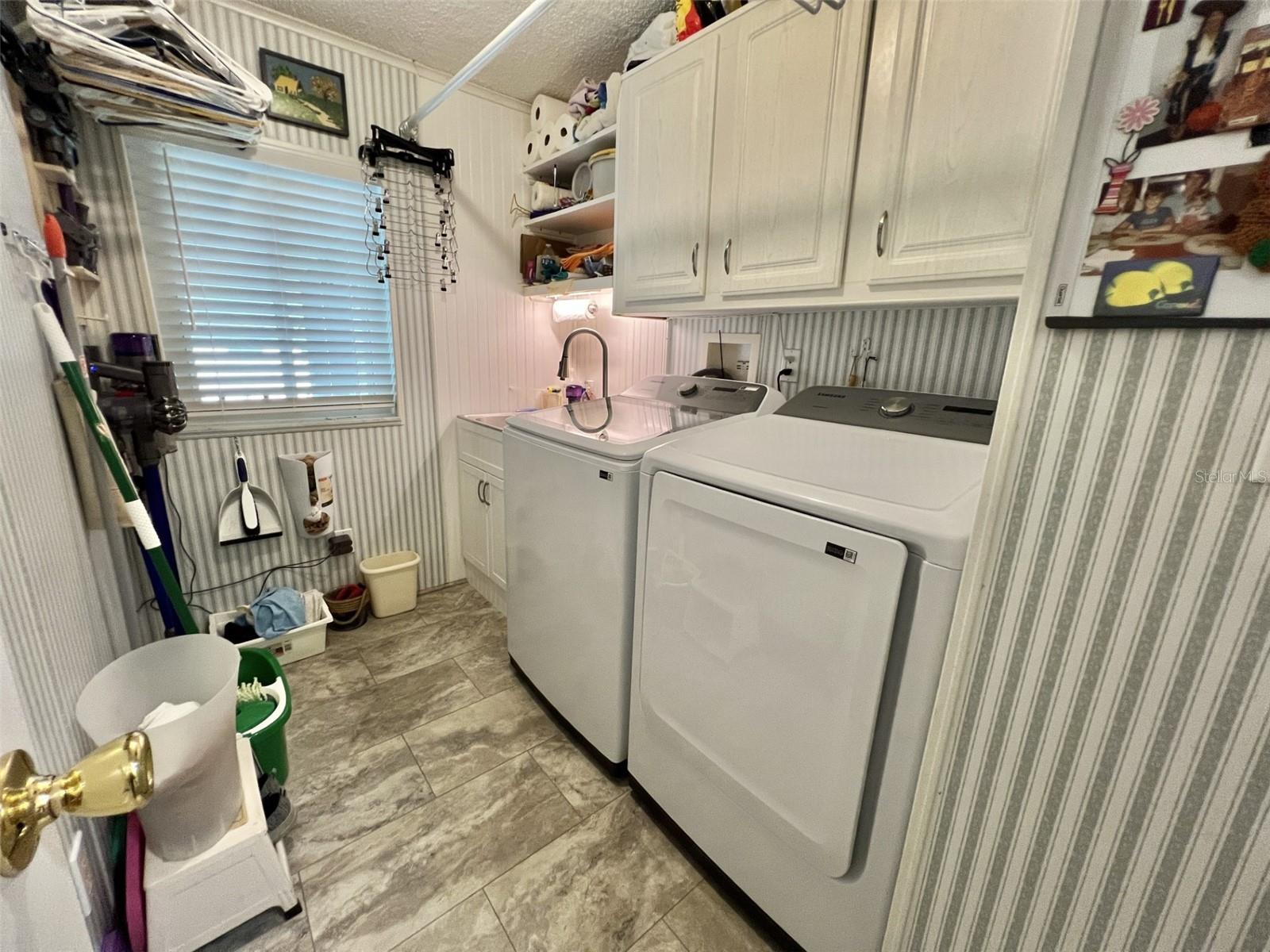 Image 42 of 62 For 122 Tamarisk Way