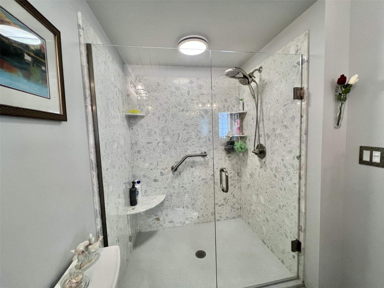 Image 50 of 62 For 122 Tamarisk Way