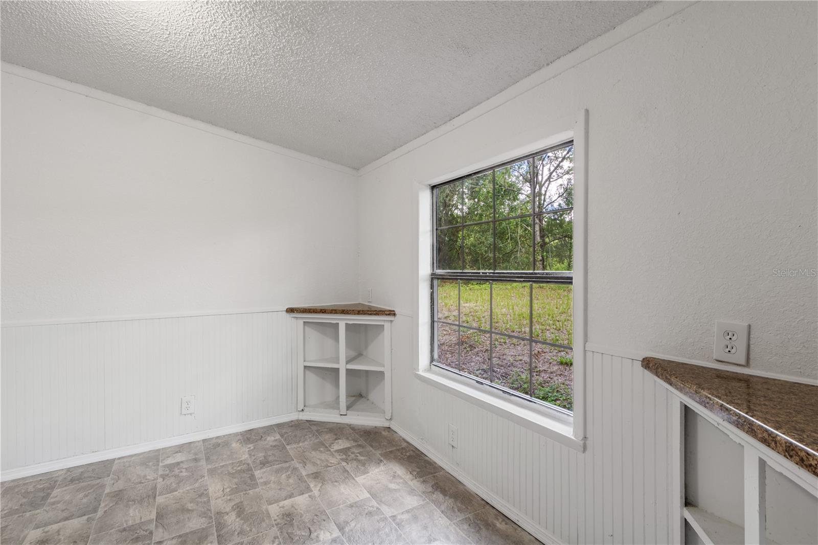 Image 11 of 43 For 10569 127th Lane
