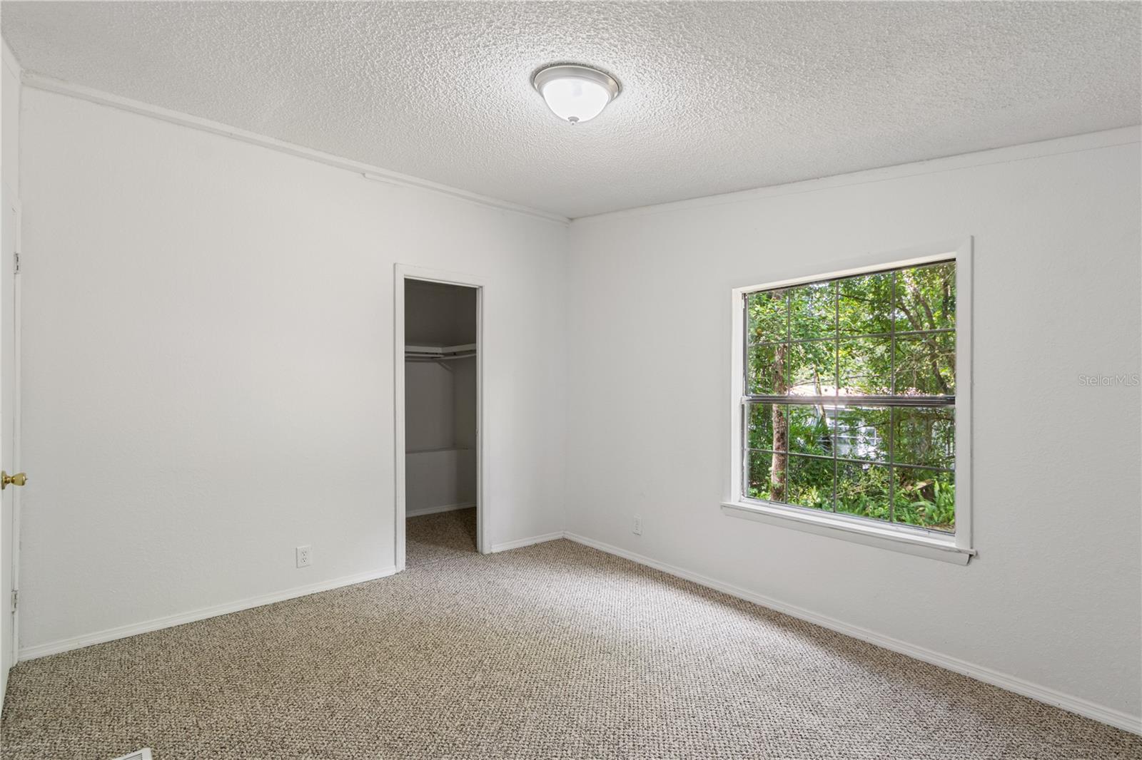 Image 20 of 43 For 10569 127th Lane