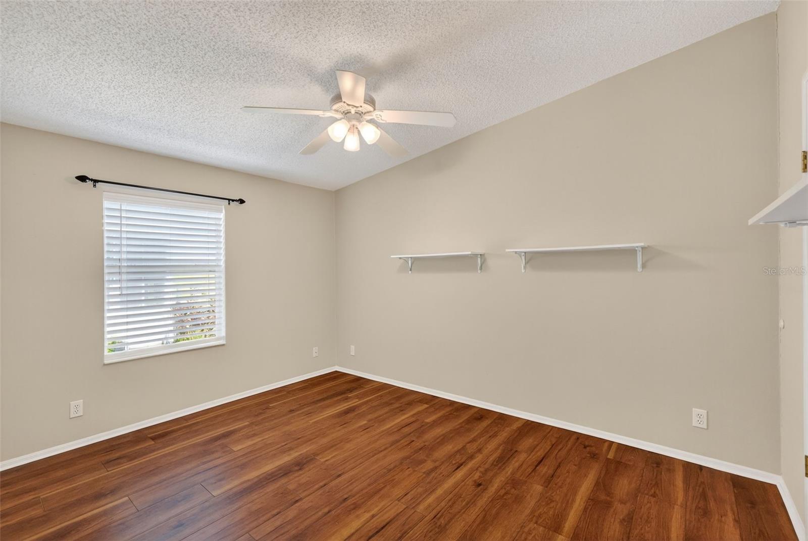 Image 22 of 37 For 3024 Manatee Road