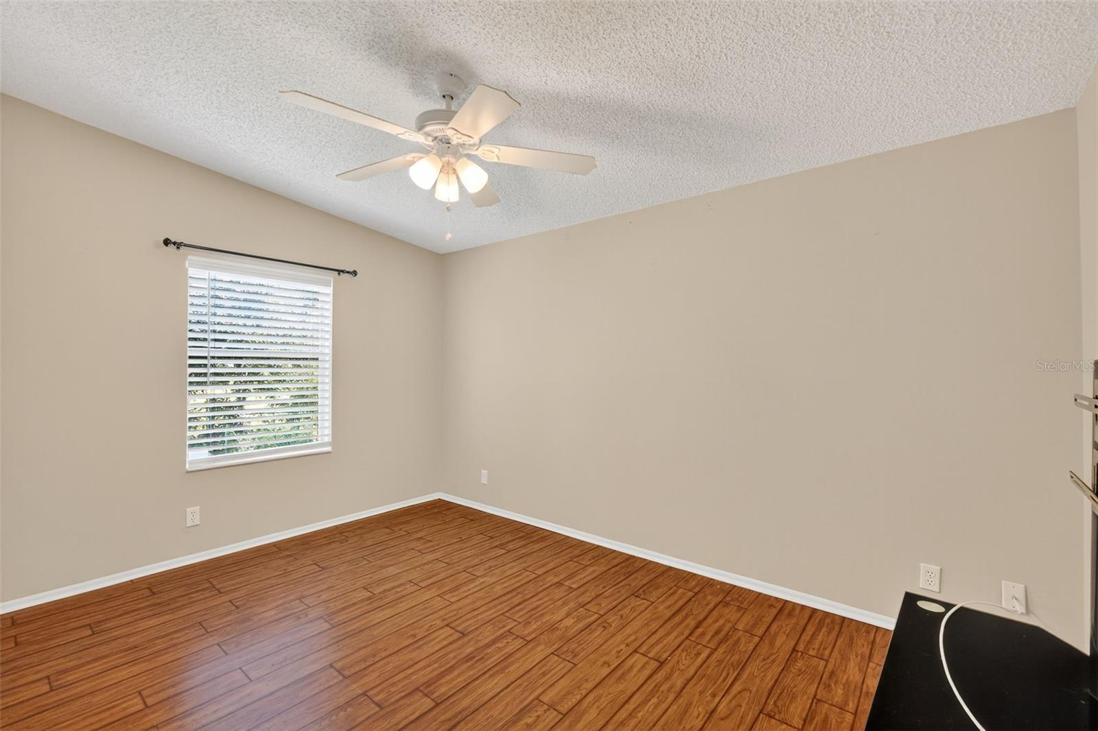 Image 23 of 37 For 3024 Manatee Road