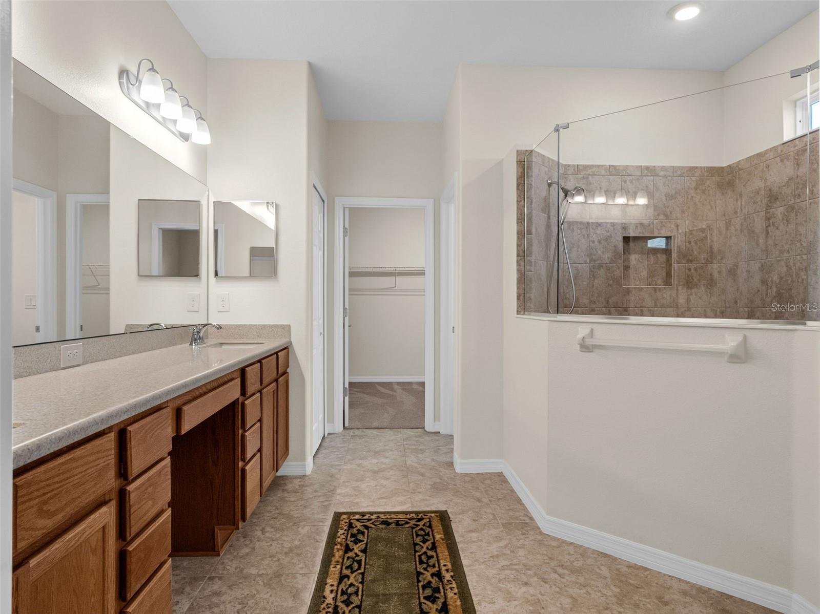 Image 16 of 45 For 4411 Winchester Court