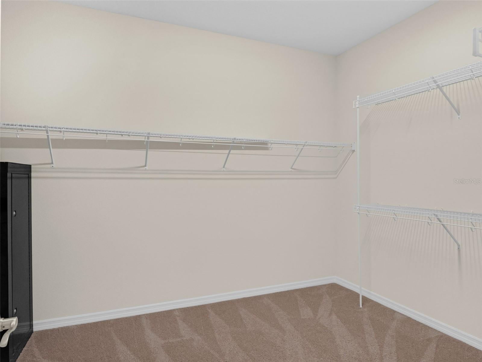 Image 19 of 45 For 4411 Winchester Court