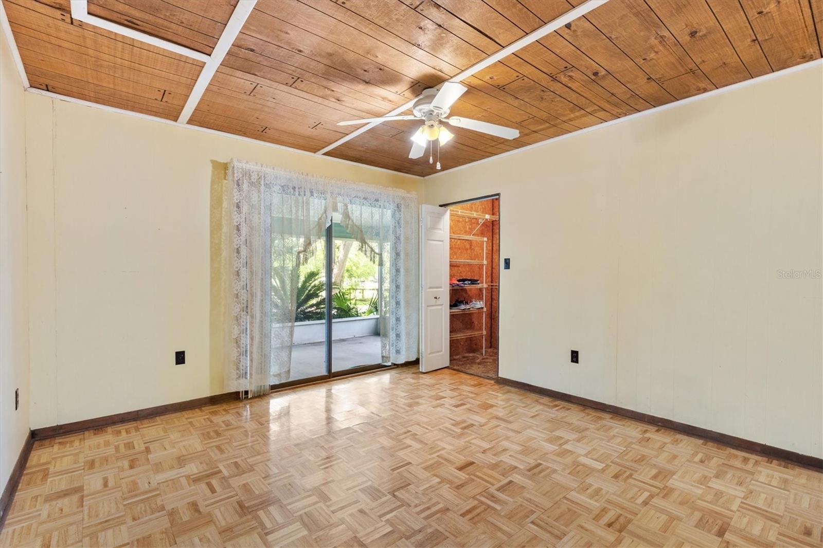 Image 24 of 40 For 602 111th Lane