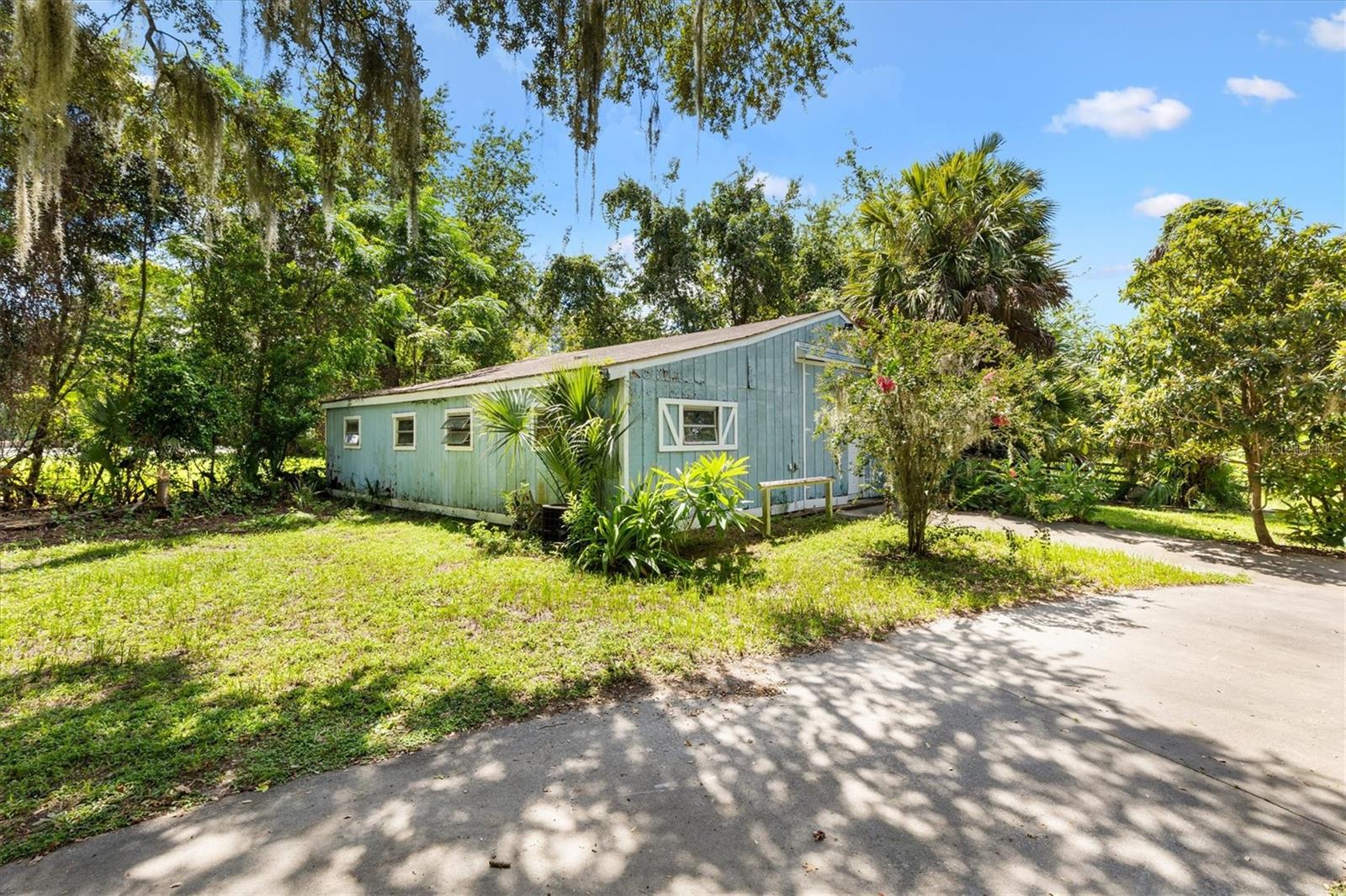 Image 32 of 40 For 602 111th Lane