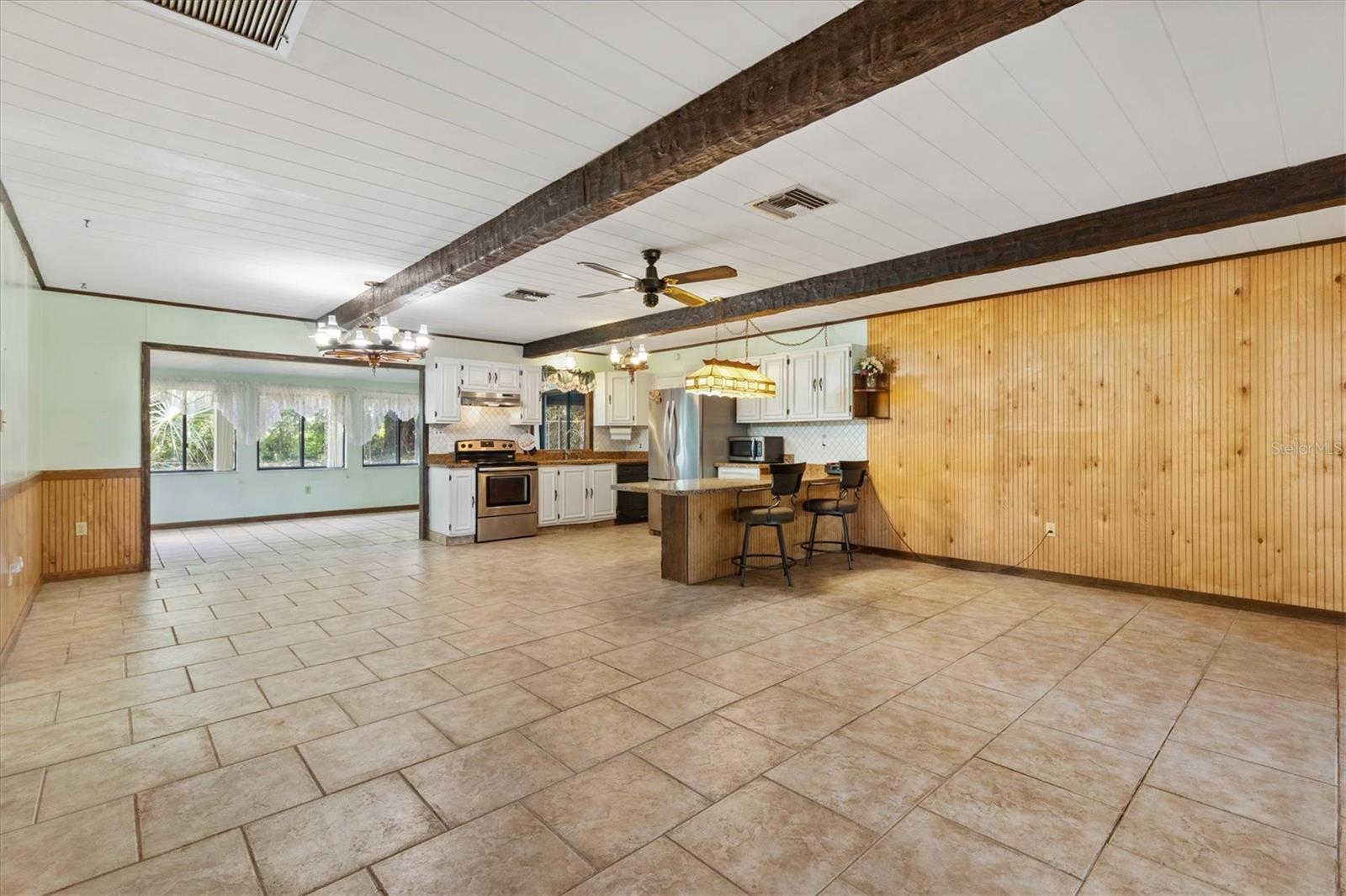 Image 8 of 40 For 602 111th Lane