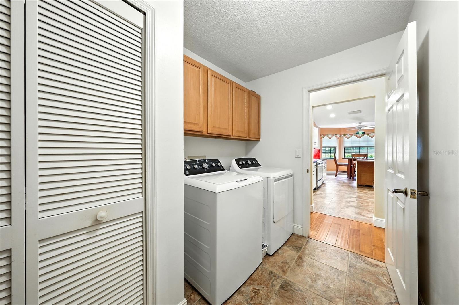 Image 19 of 60 For 25603 Troon Avenue