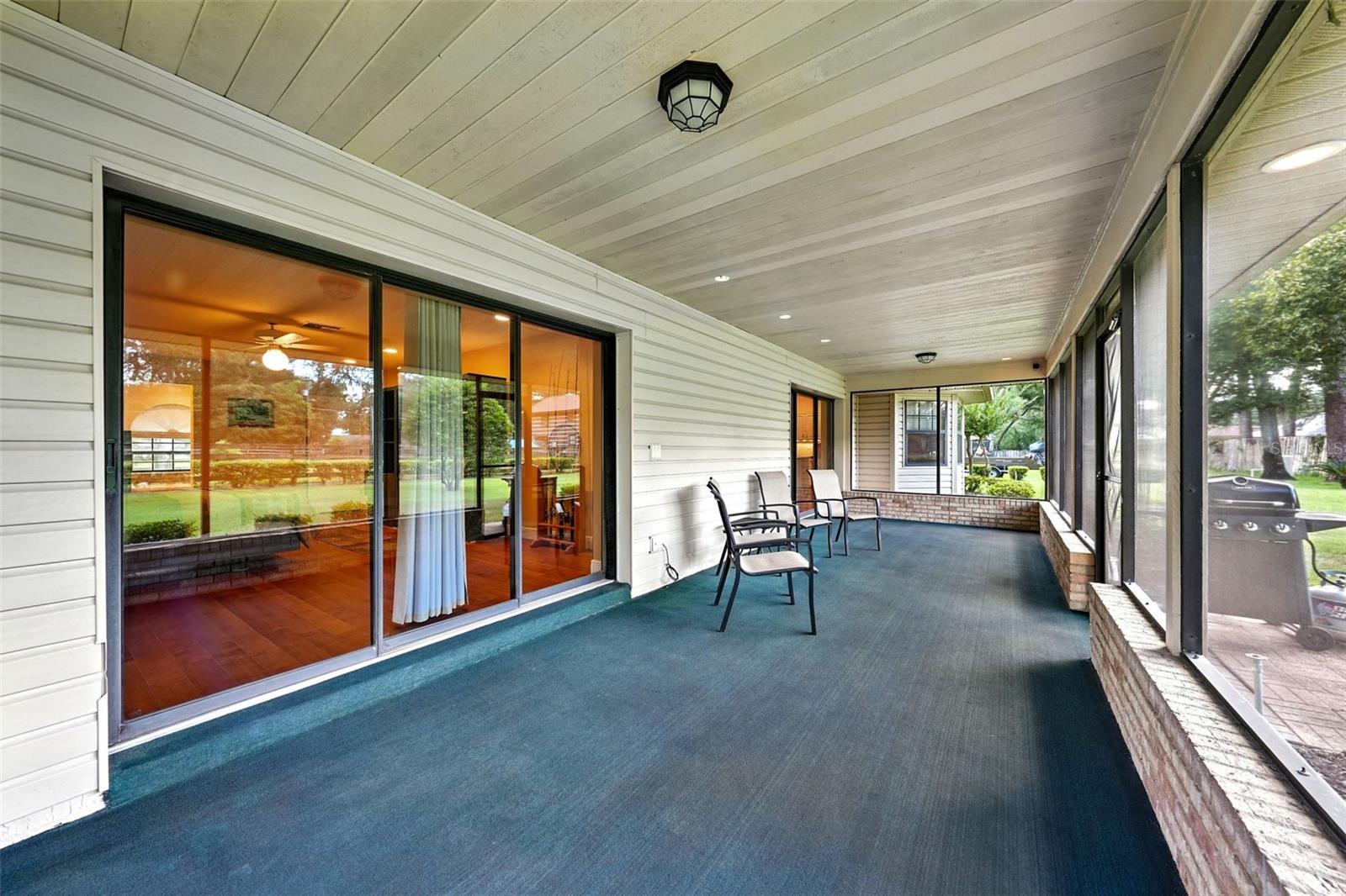 Image 43 of 60 For 25603 Troon Avenue