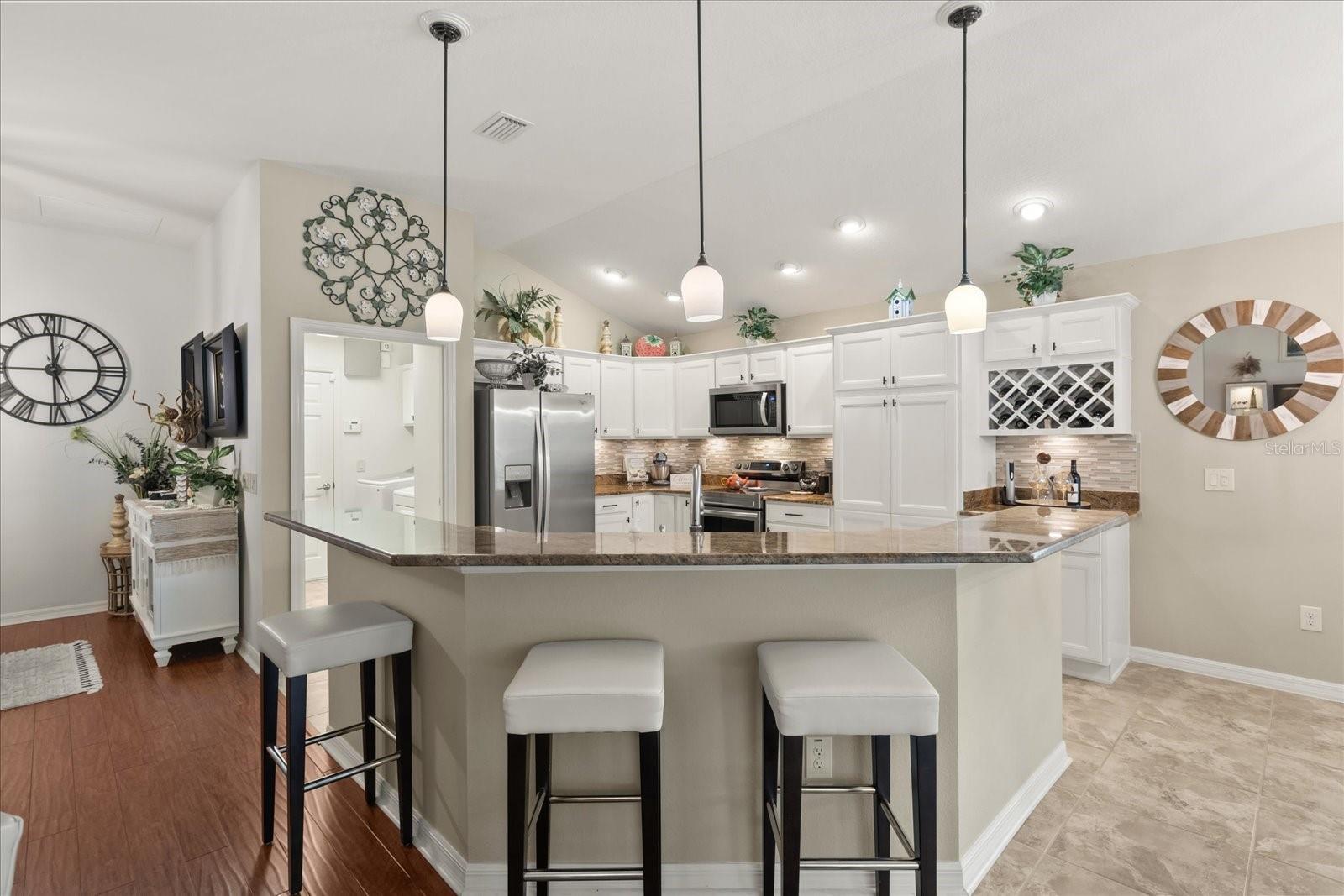 Image 10 of 39 For 10069 Lake Miona Way