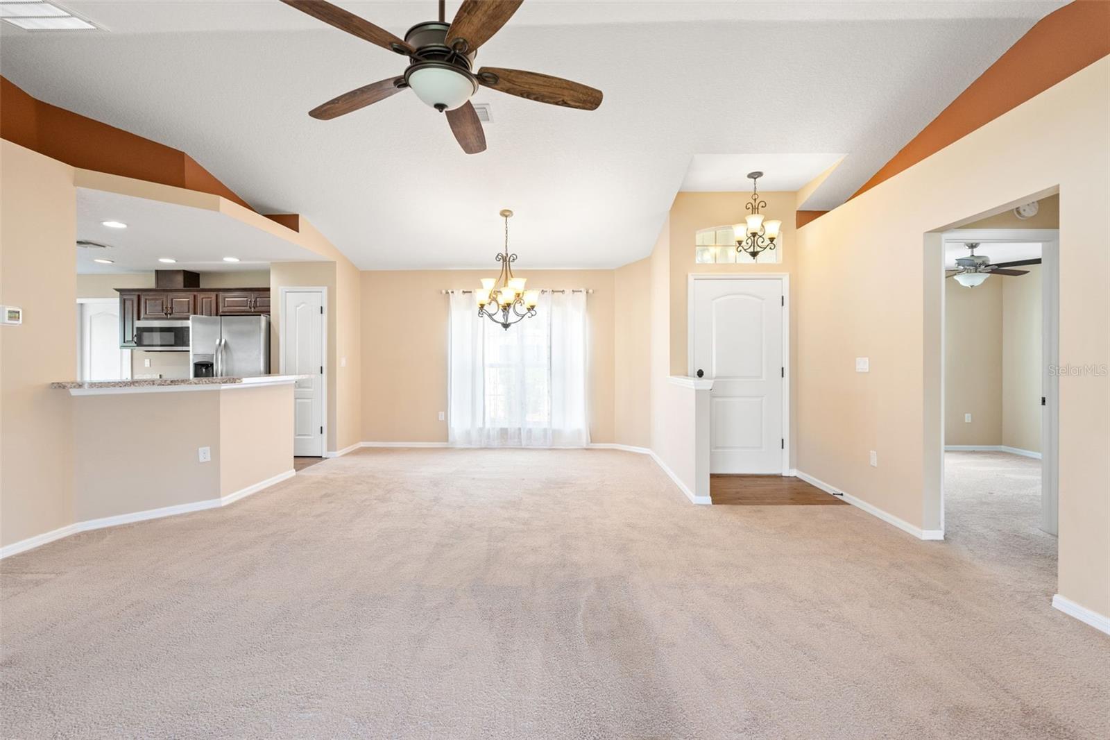 Image 10 of 41 For 5346 Pierpoint Avenue
