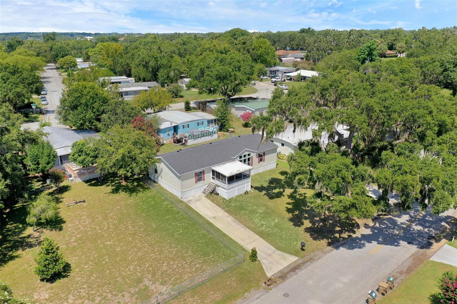 Image 28 of 44 For 17435 Palm Drive