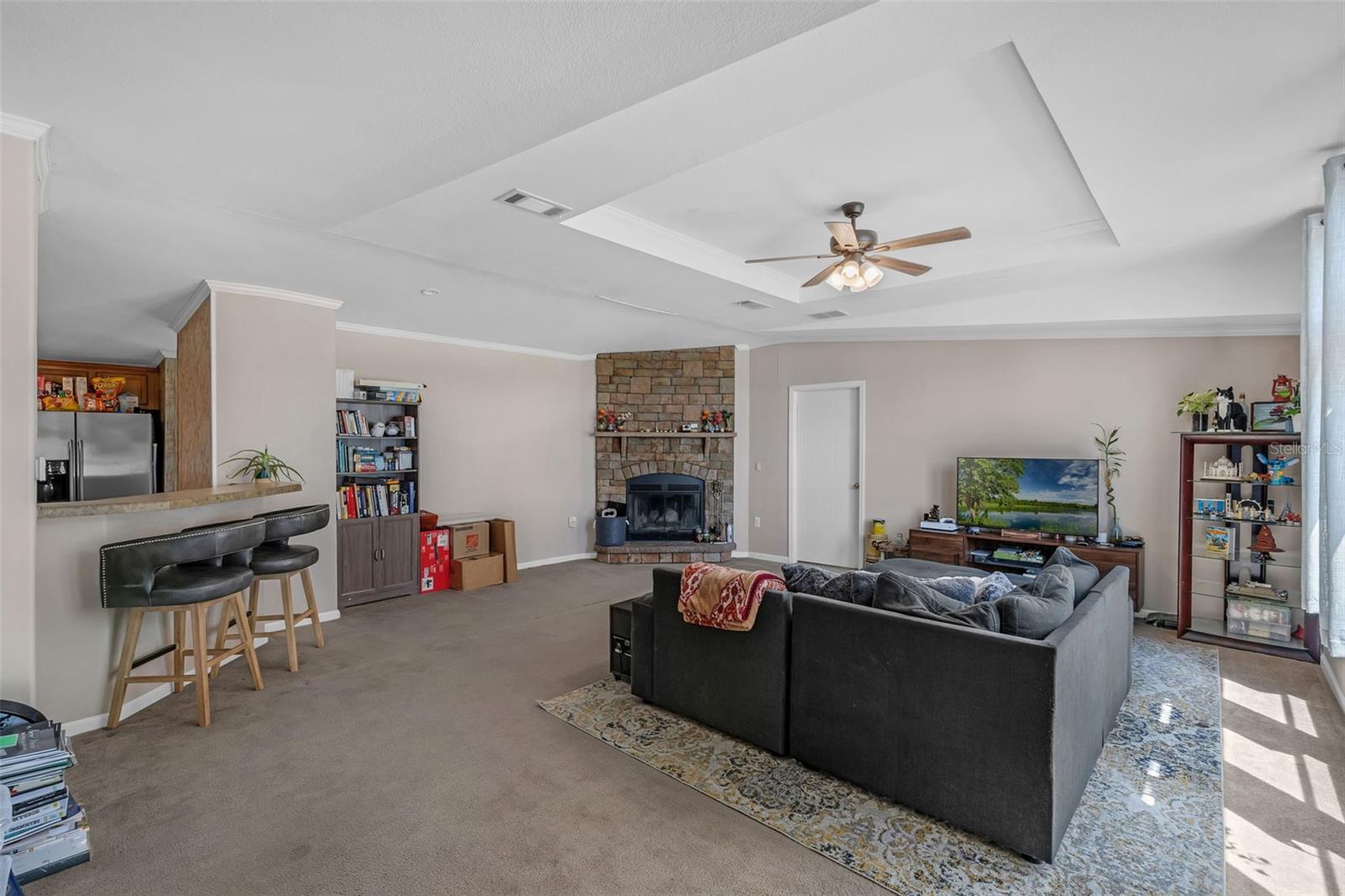 Image 8 of 44 For 17435 Palm Drive