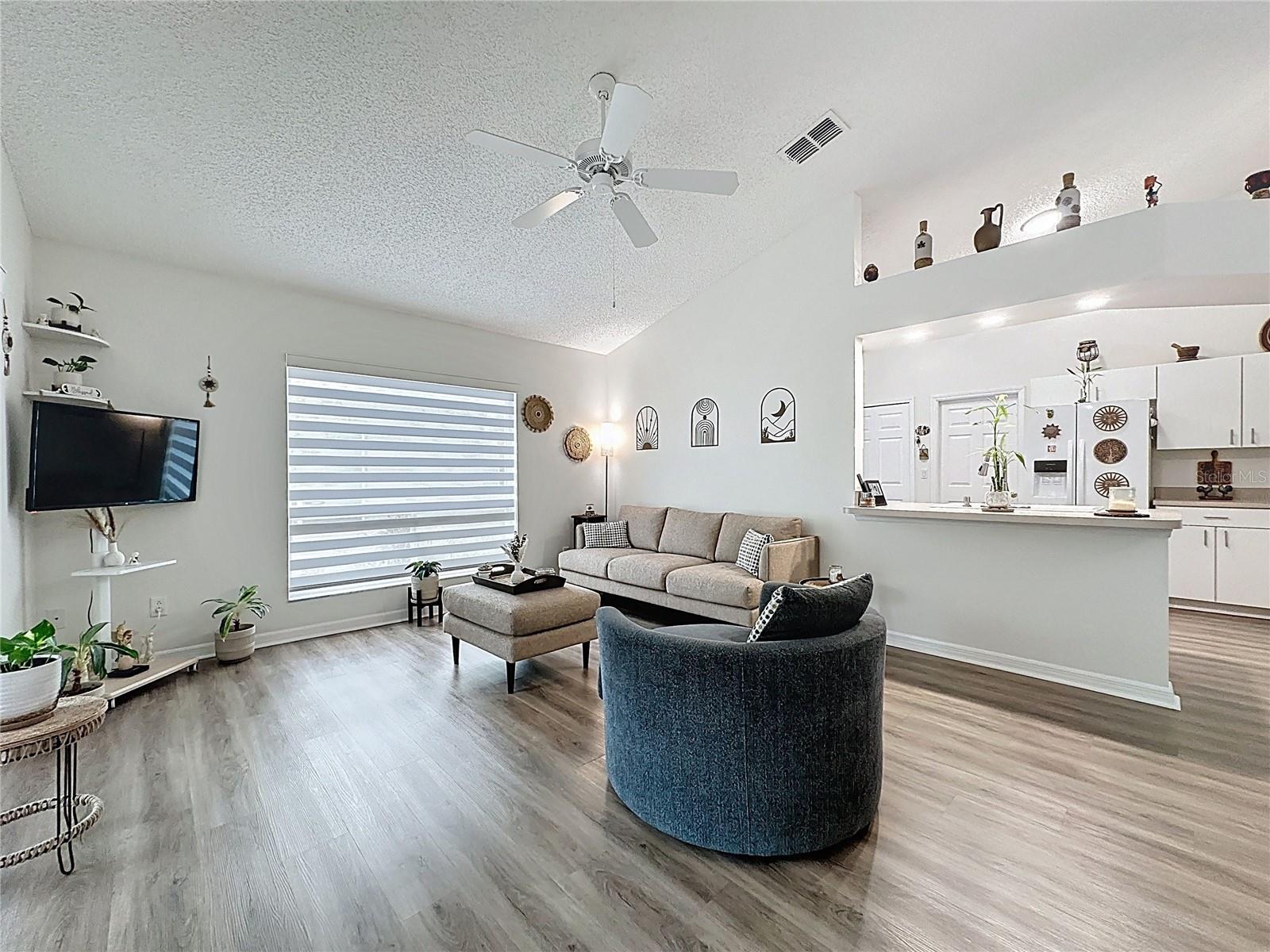 Image 15 of 62 For 3595 Eversholt Street