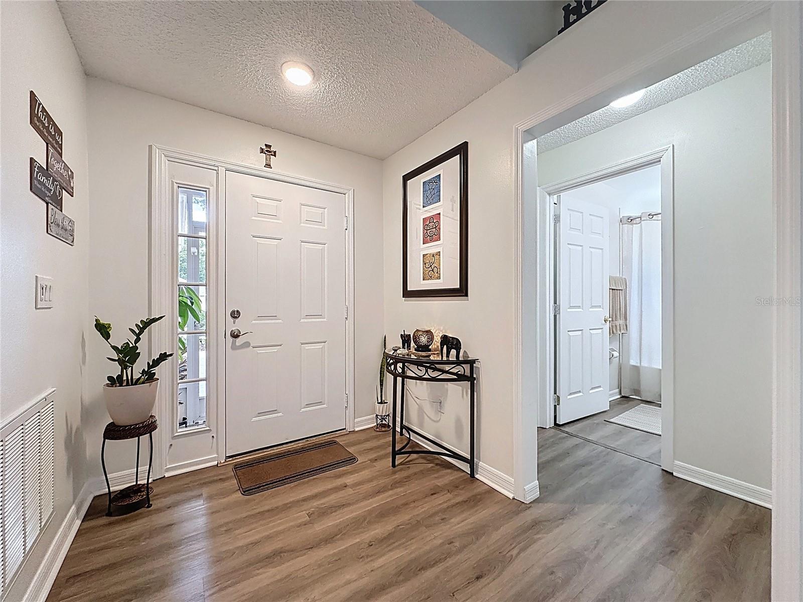 Image 4 of 62 For 3595 Eversholt Street