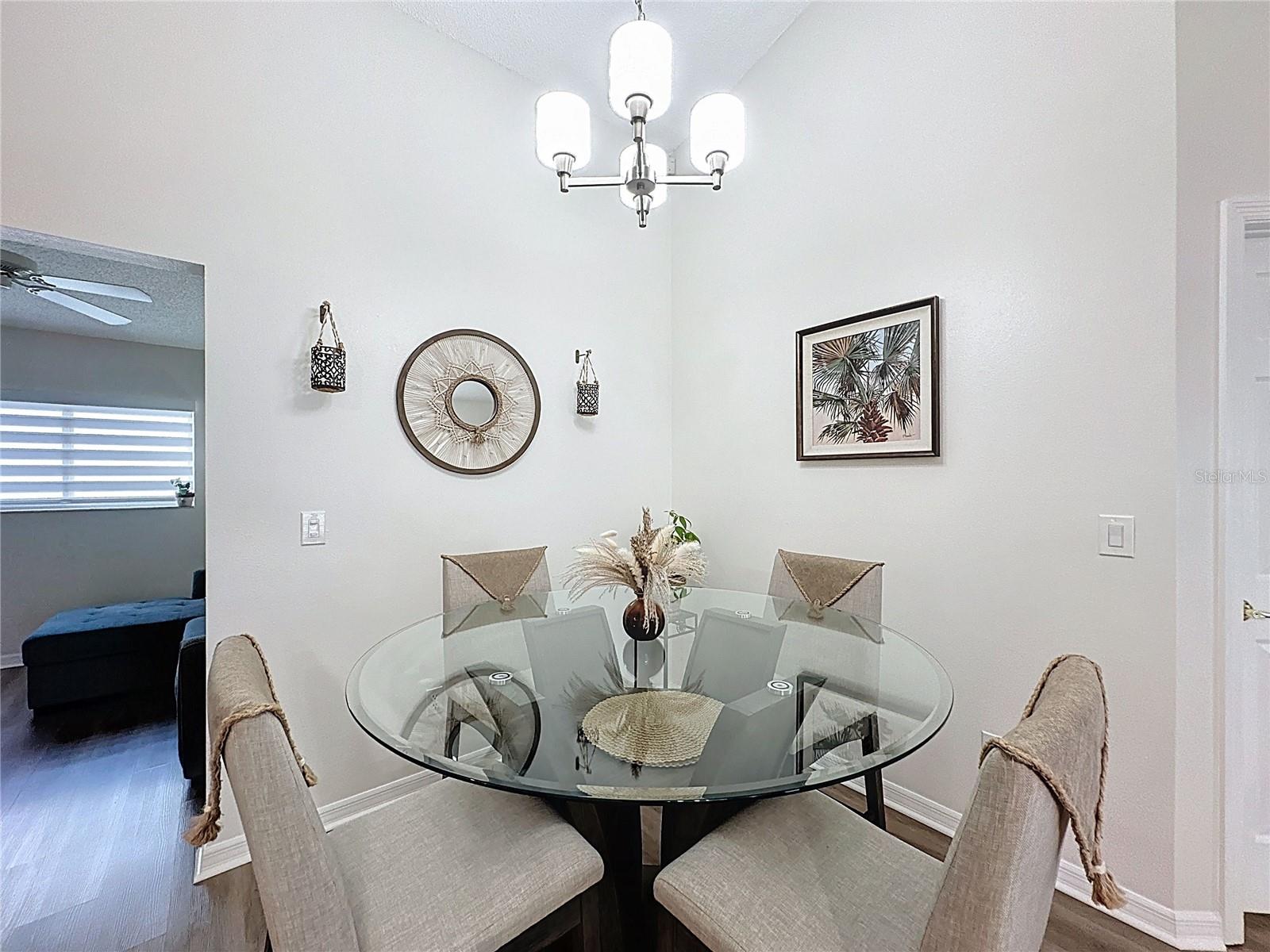 Image 9 of 62 For 3595 Eversholt Street