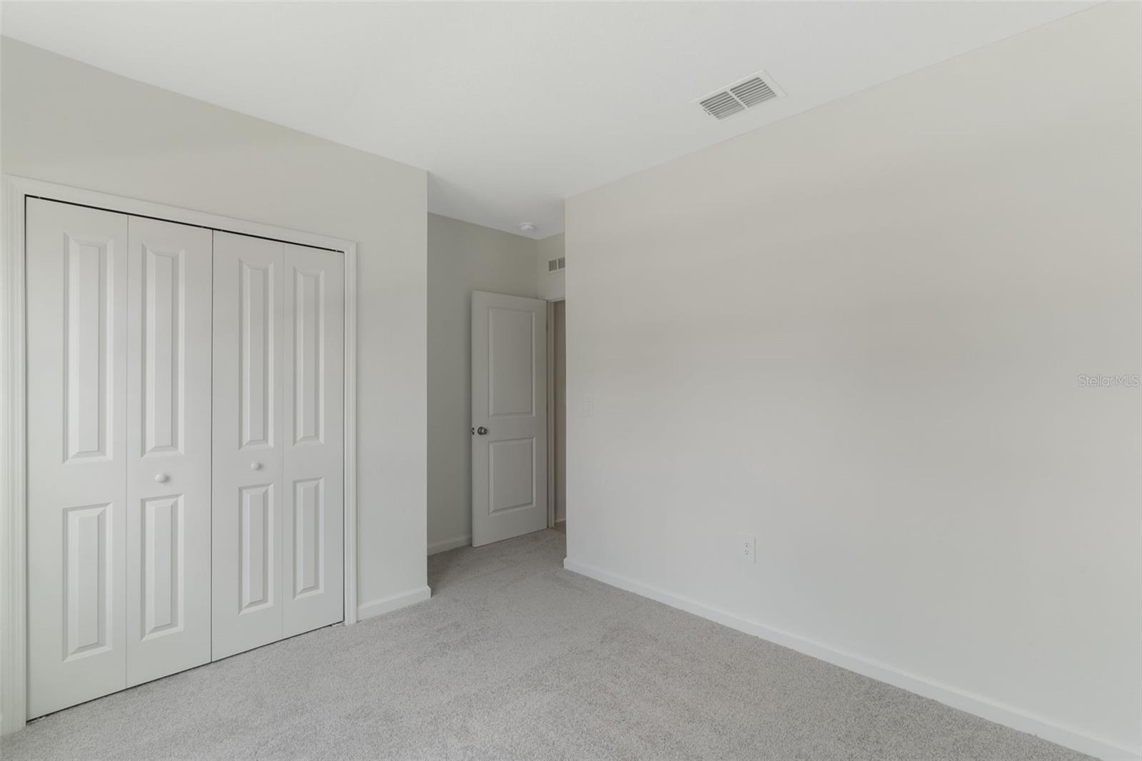 Image 13 of 20 For 249 Streamwater Way