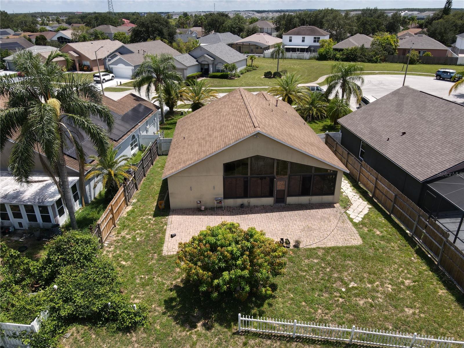 Image 11 of 42 For 1717 Burnham Court