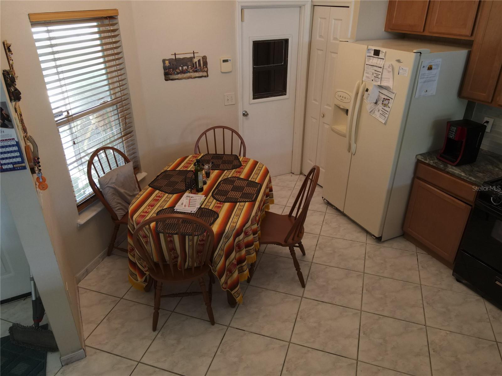 Image 17 of 42 For 1717 Burnham Court
