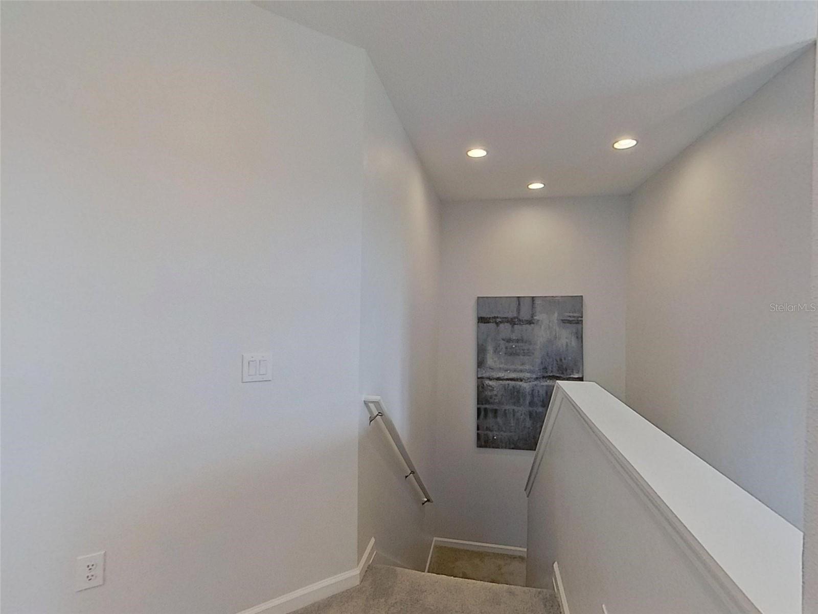 Image 19 of 46 For 646 Avila Place
