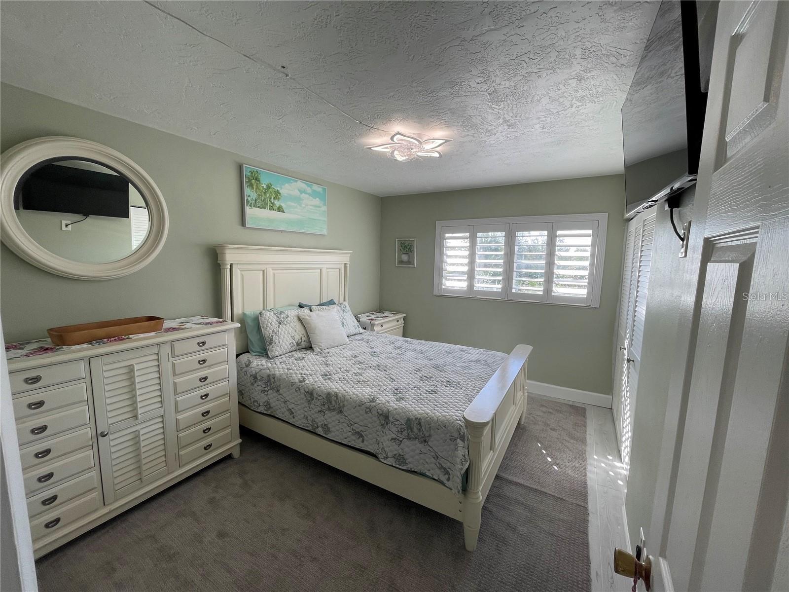 Image 8 of 20 For 223 Columbia Drive 211