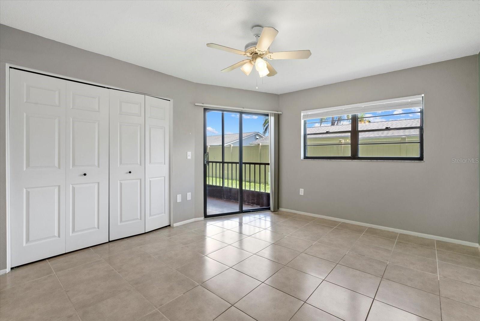 Image 12 of 22 For 2431 Bayshore Gardens Parkway 19