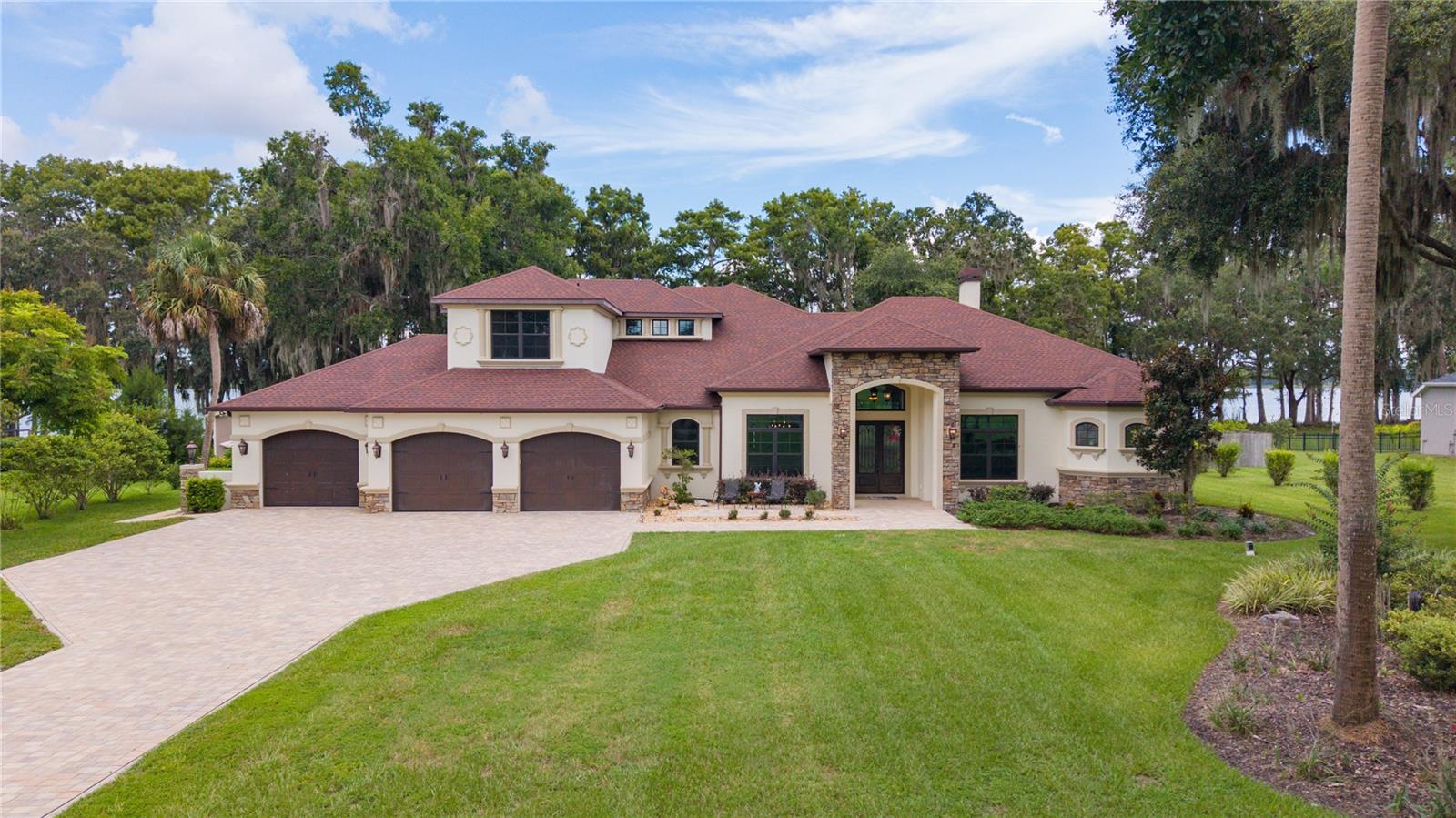 Listing photo id 10 for 10994 River Ranch Path