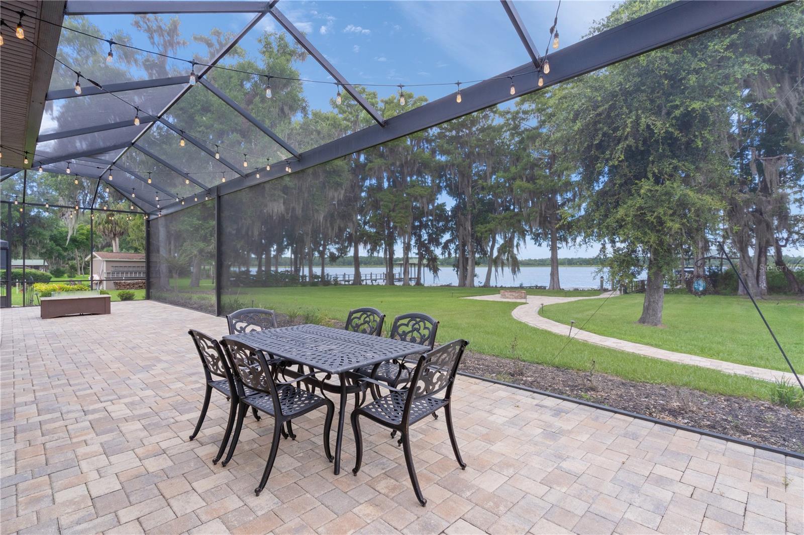 Listing photo id 19 for 10994 River Ranch Path