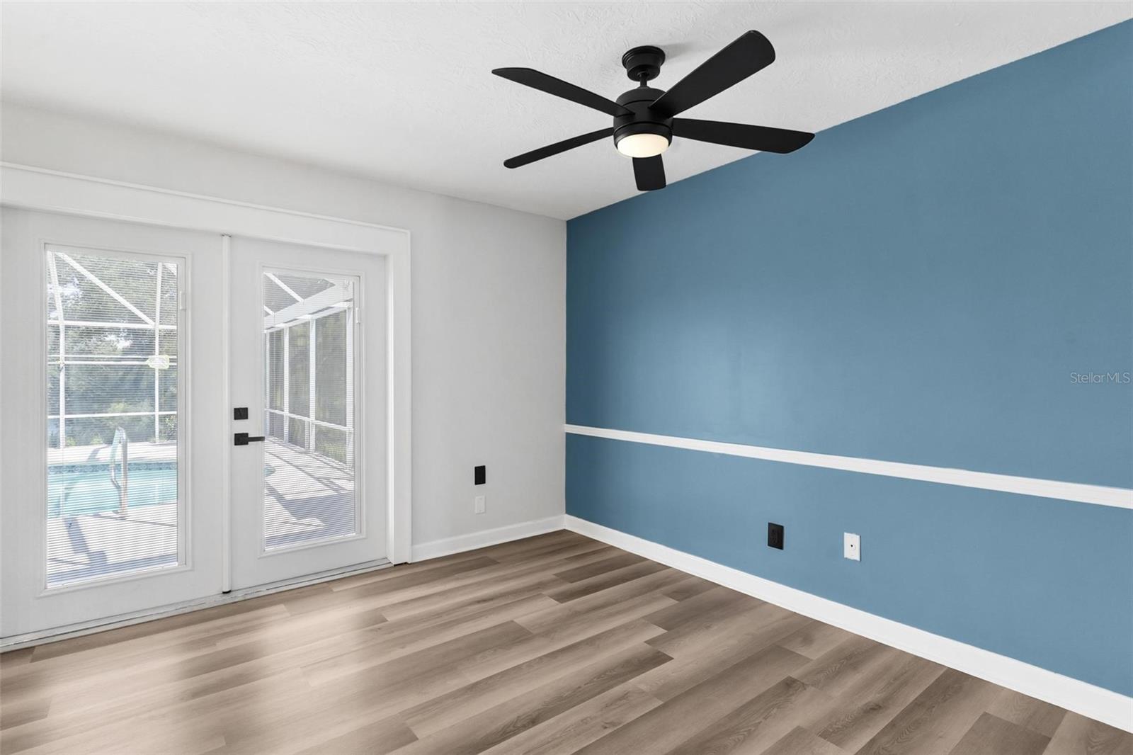 Image 15 of 56 For 15681 170th Avenue