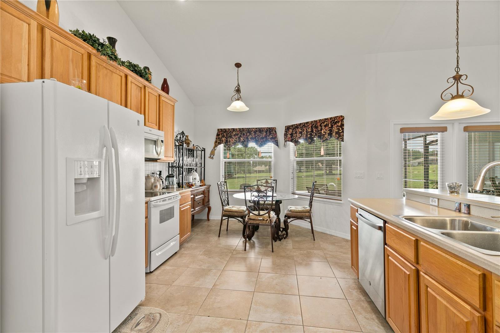 Image 10 of 48 For 9646 Spring Lake Drive